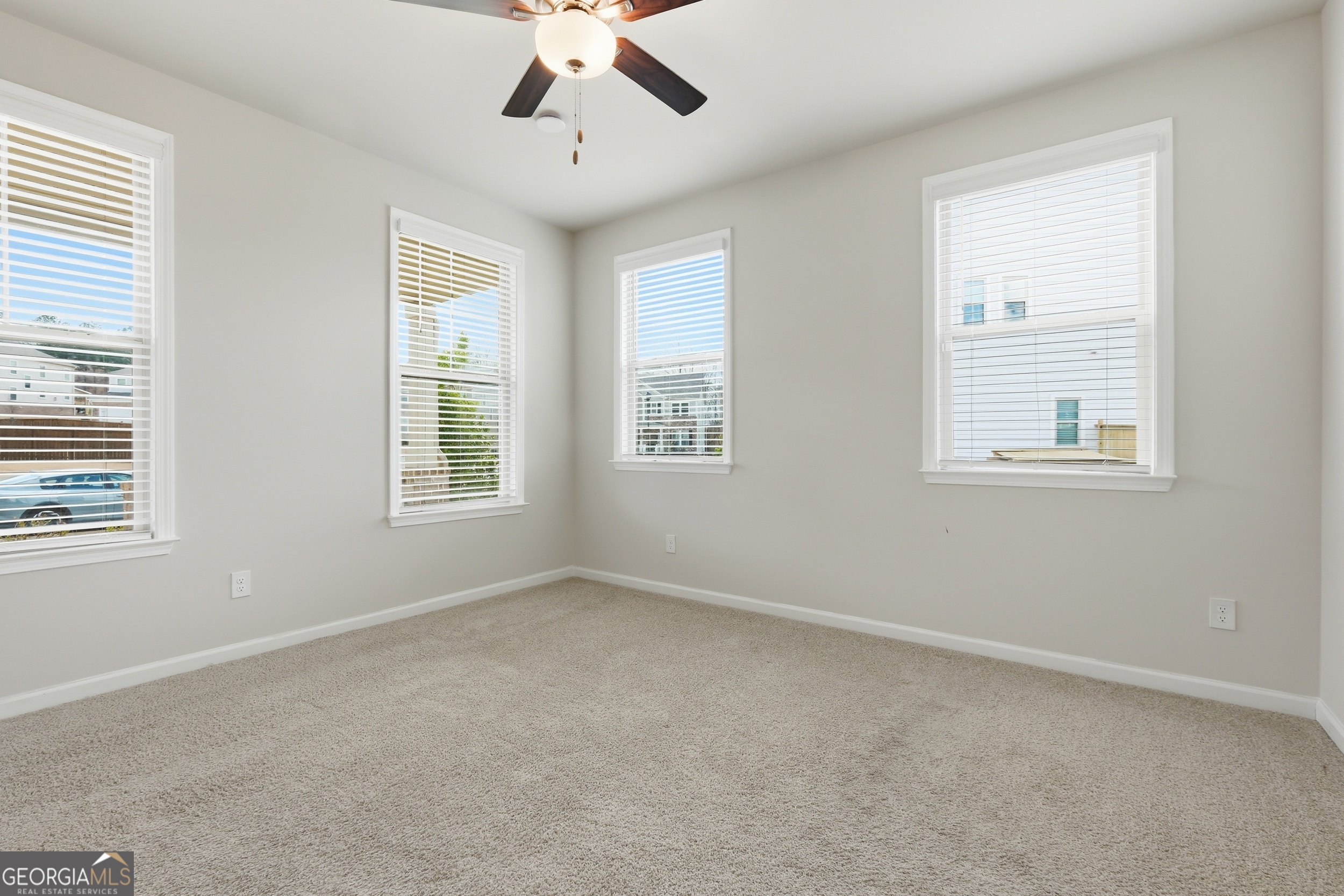8820 Shipton Circle Property Photo 25