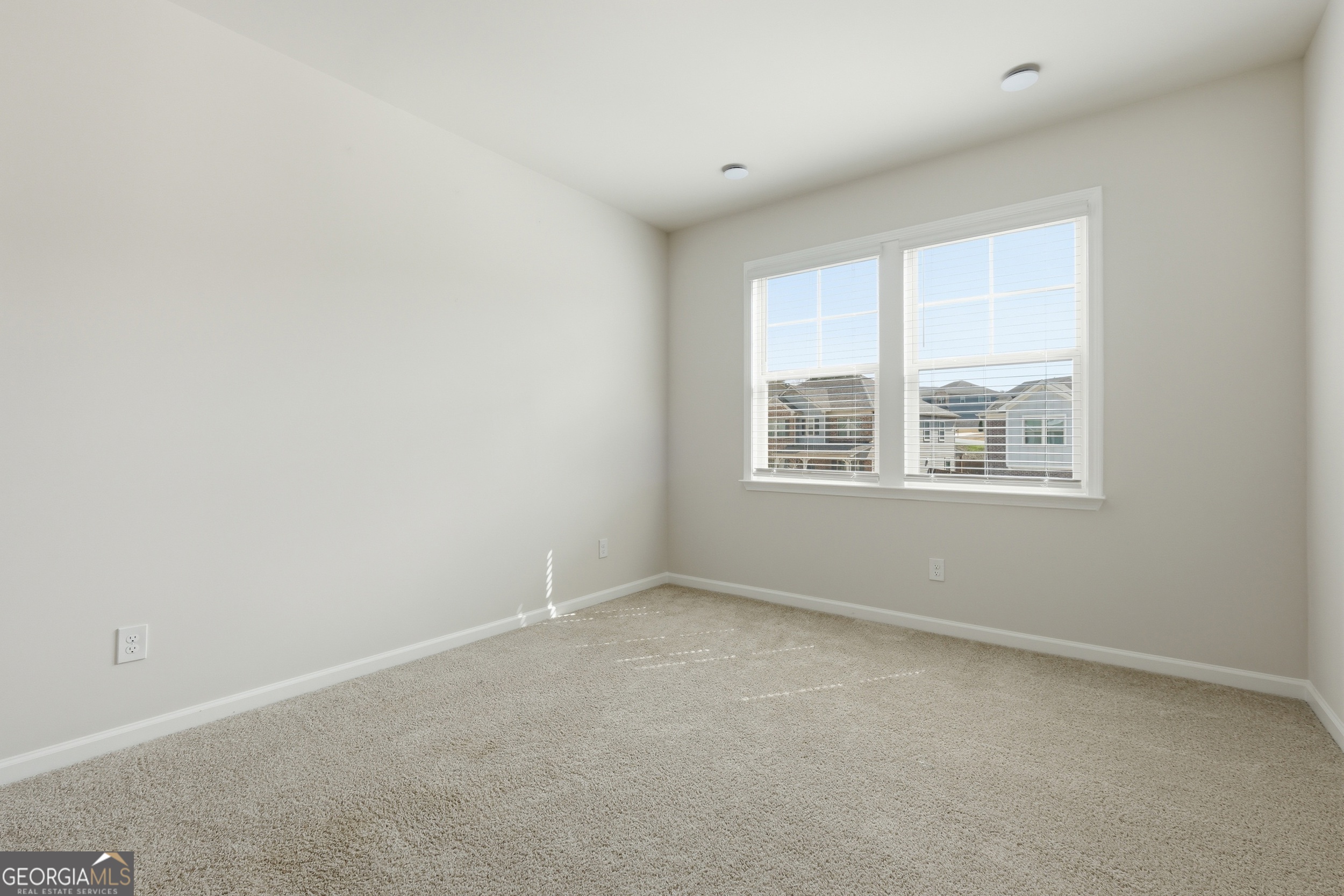 8820 Shipton Circle Property Photo 26