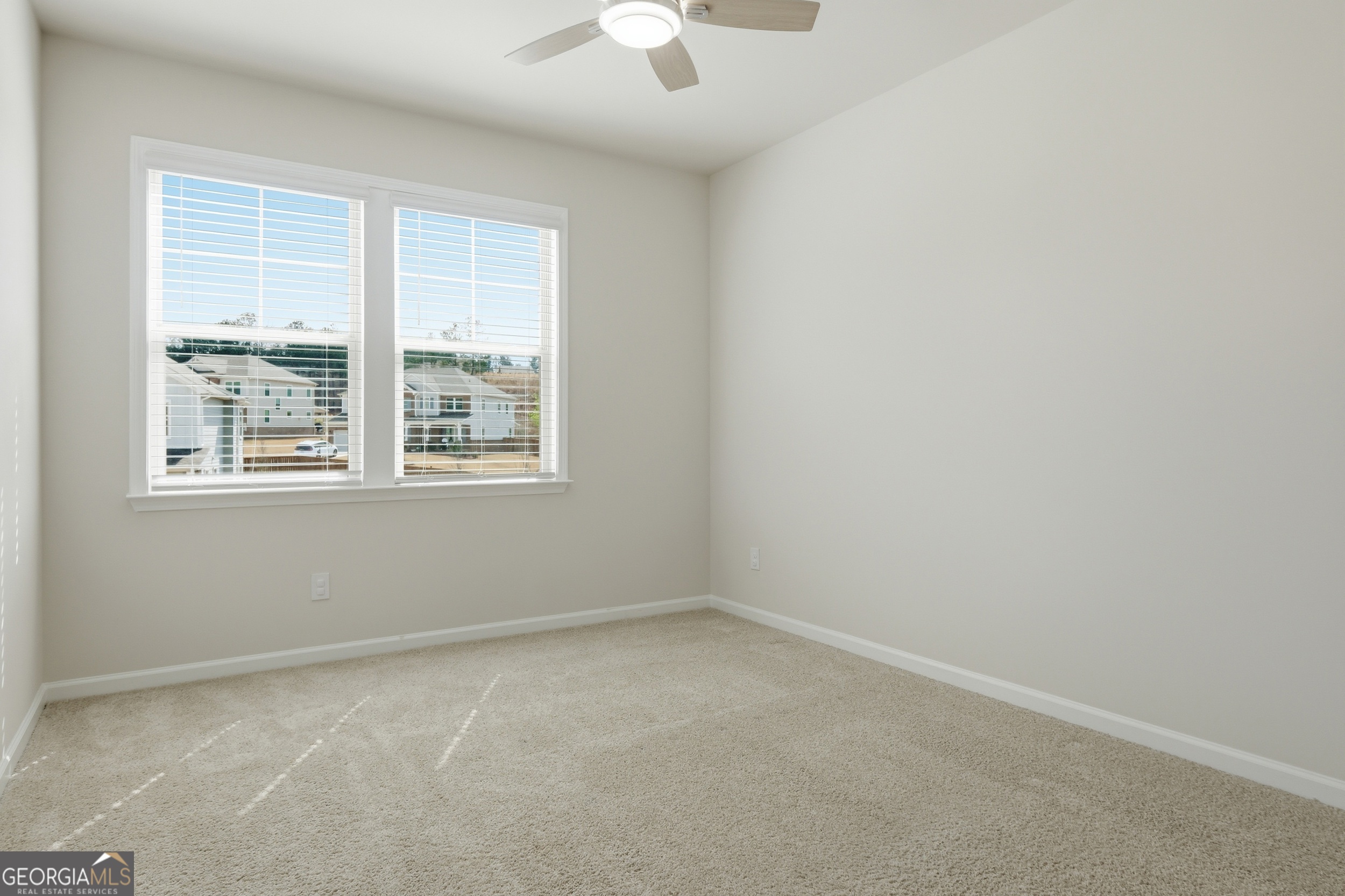 8820 Shipton Circle Property Photo 30