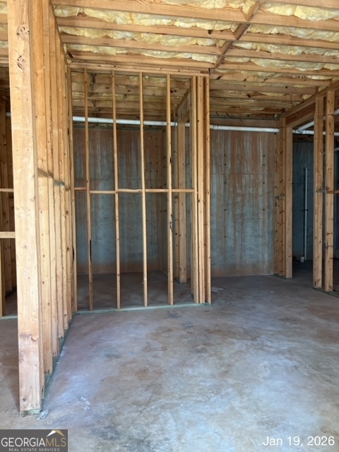 522 Anniston Drive Property Photo 3