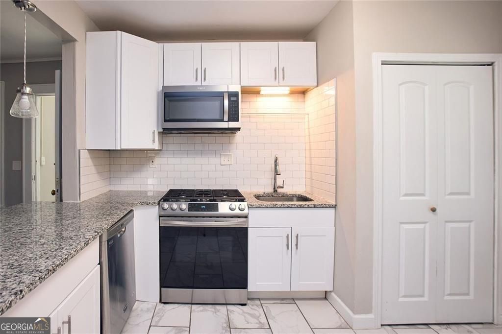 887 Myrtle Street Ne Property Photo 8