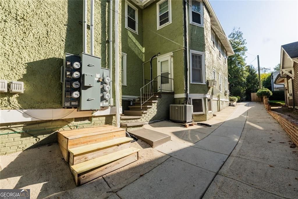 887 Myrtle Street Ne Property Photo 25