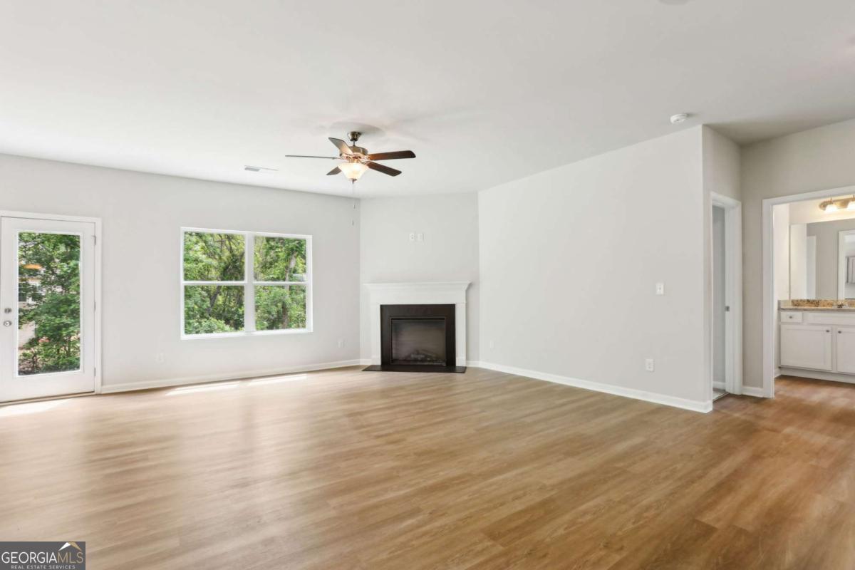 314 Cedar Wood Trace Property Photo 15