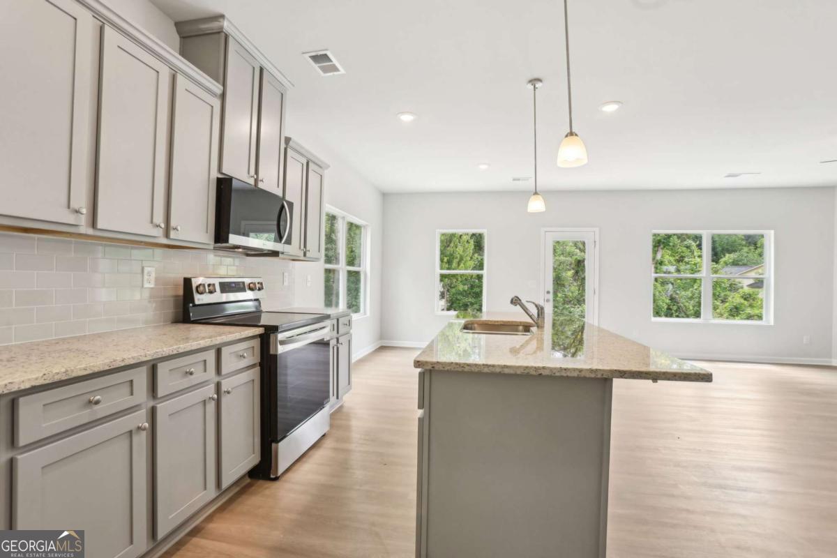 314 Cedar Wood Trace Property Photo 20