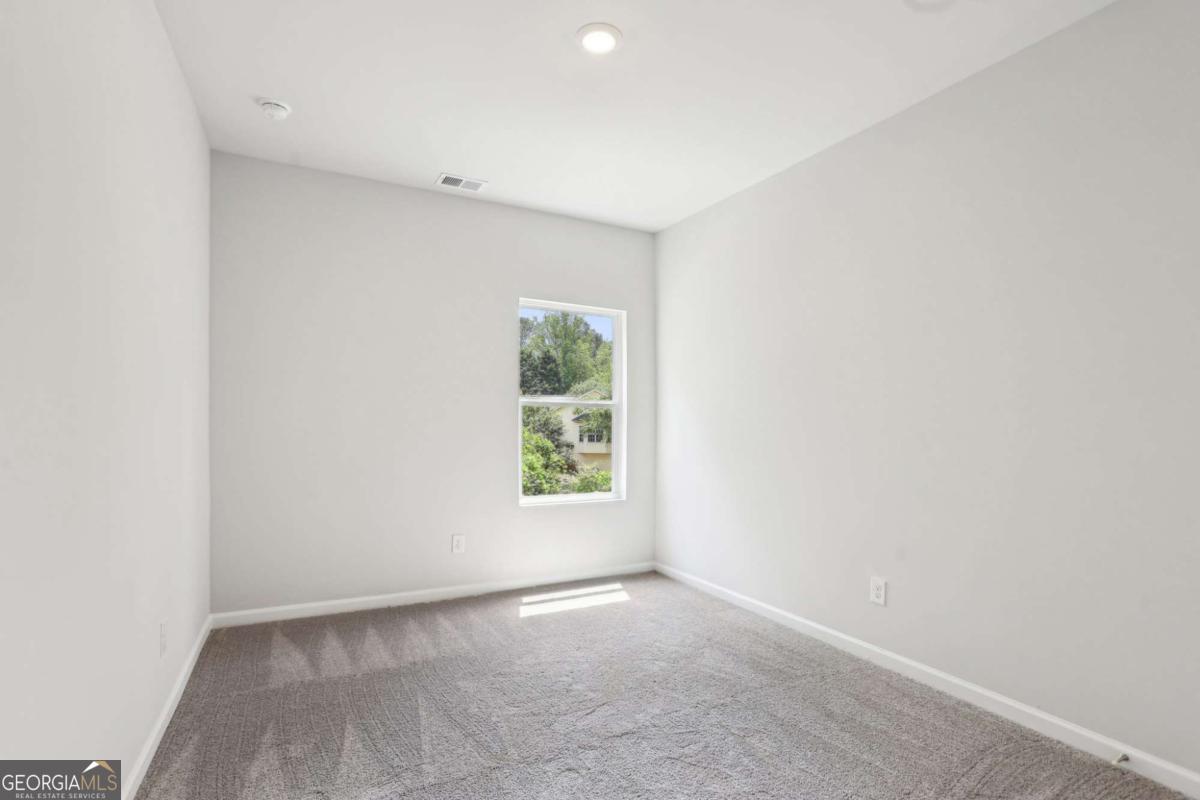 314 Cedar Wood Trace Property Photo 22