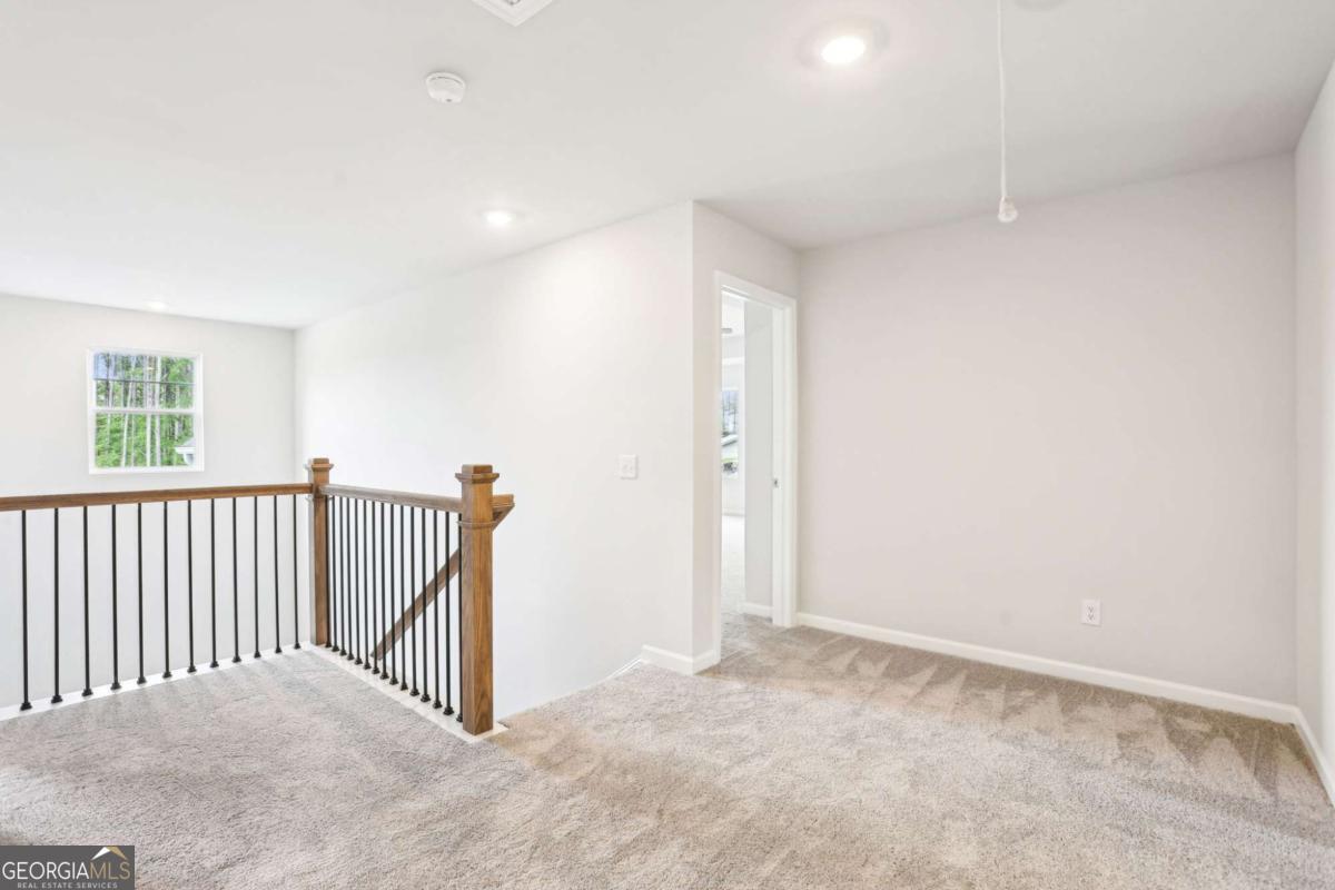 314 Cedar Wood Trace Property Photo 27