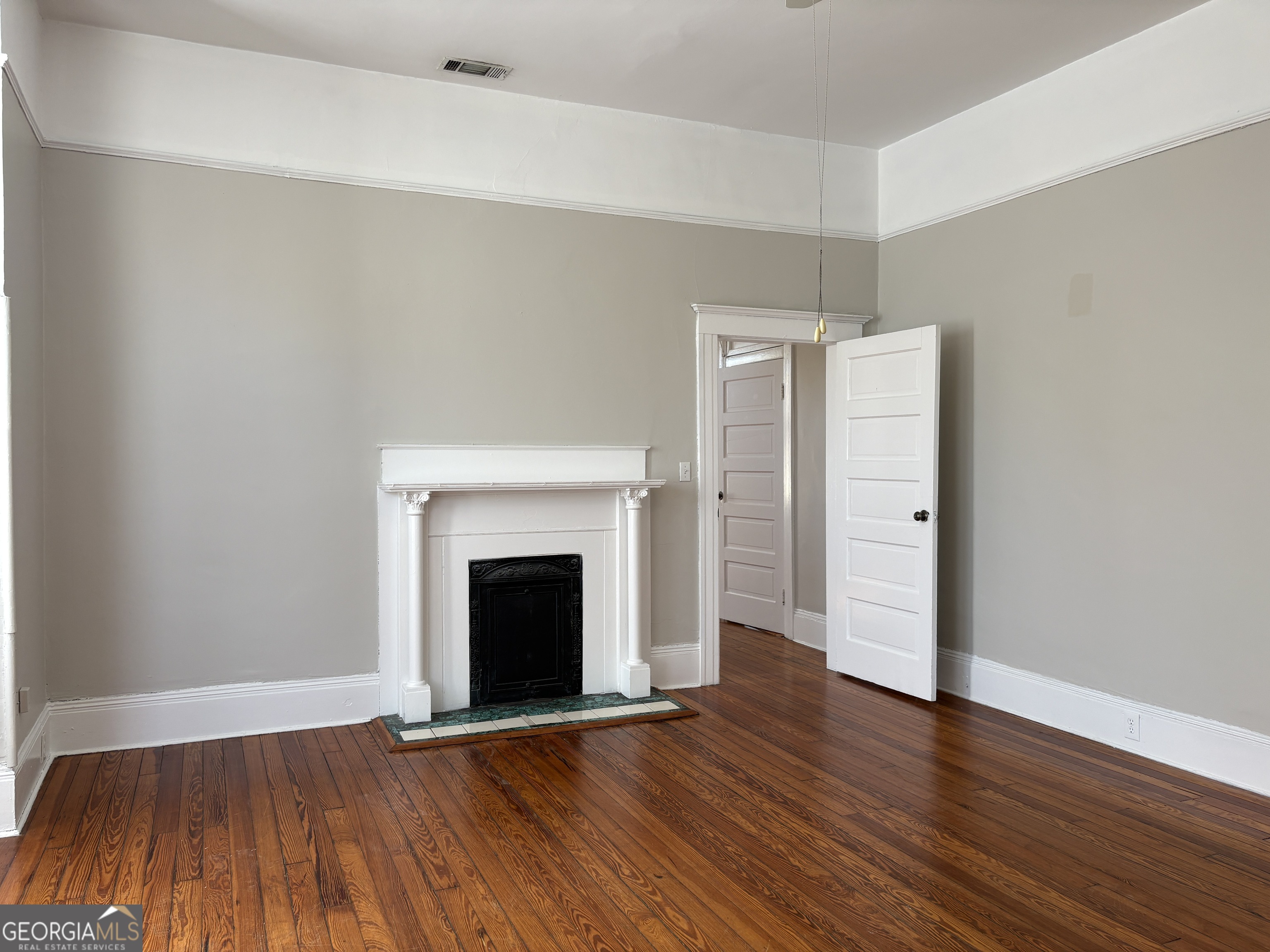 836 E Henry Street Unit C Property Photo 22