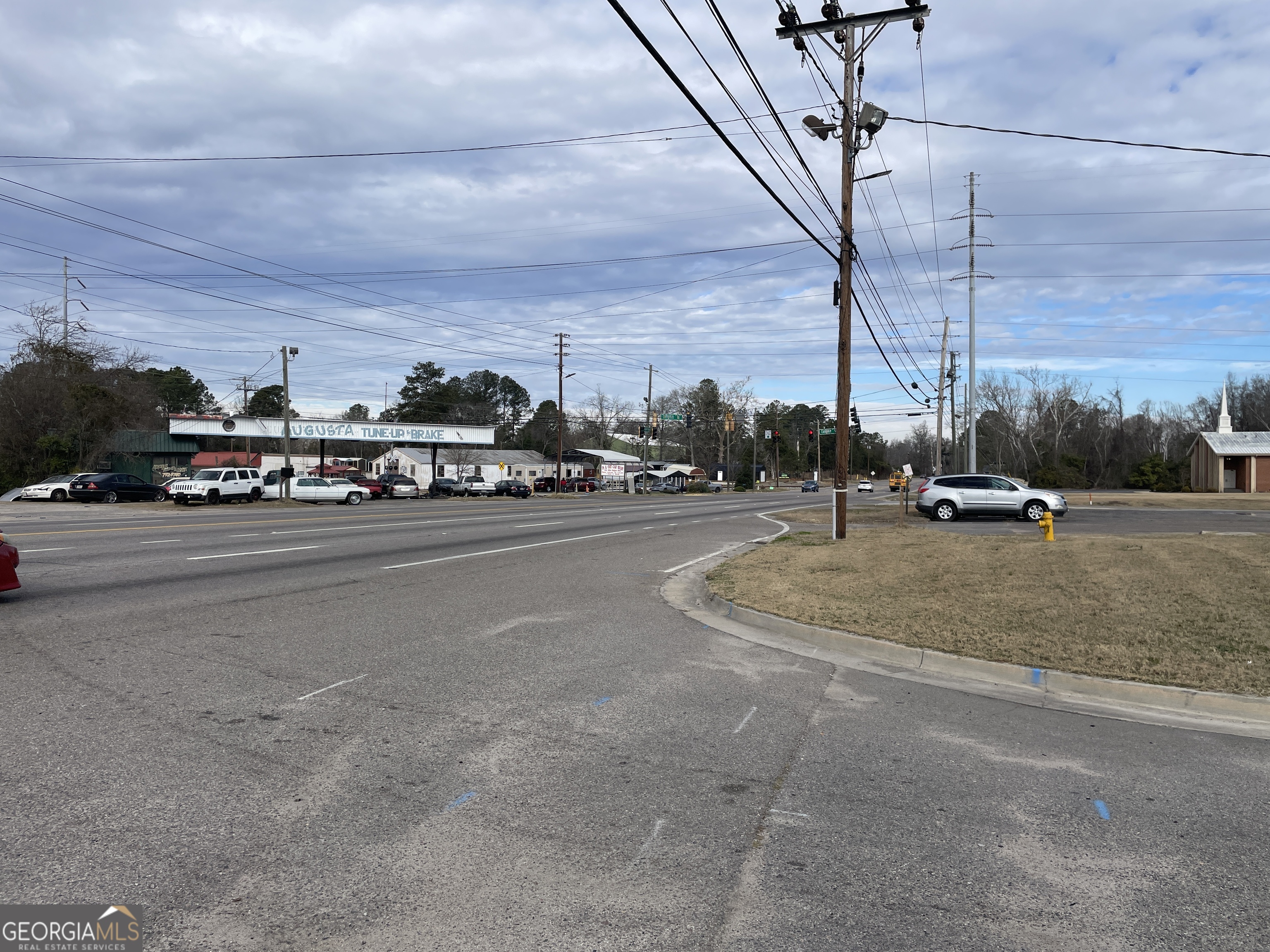 2702 Mike Padgett Highway Property Photo 17