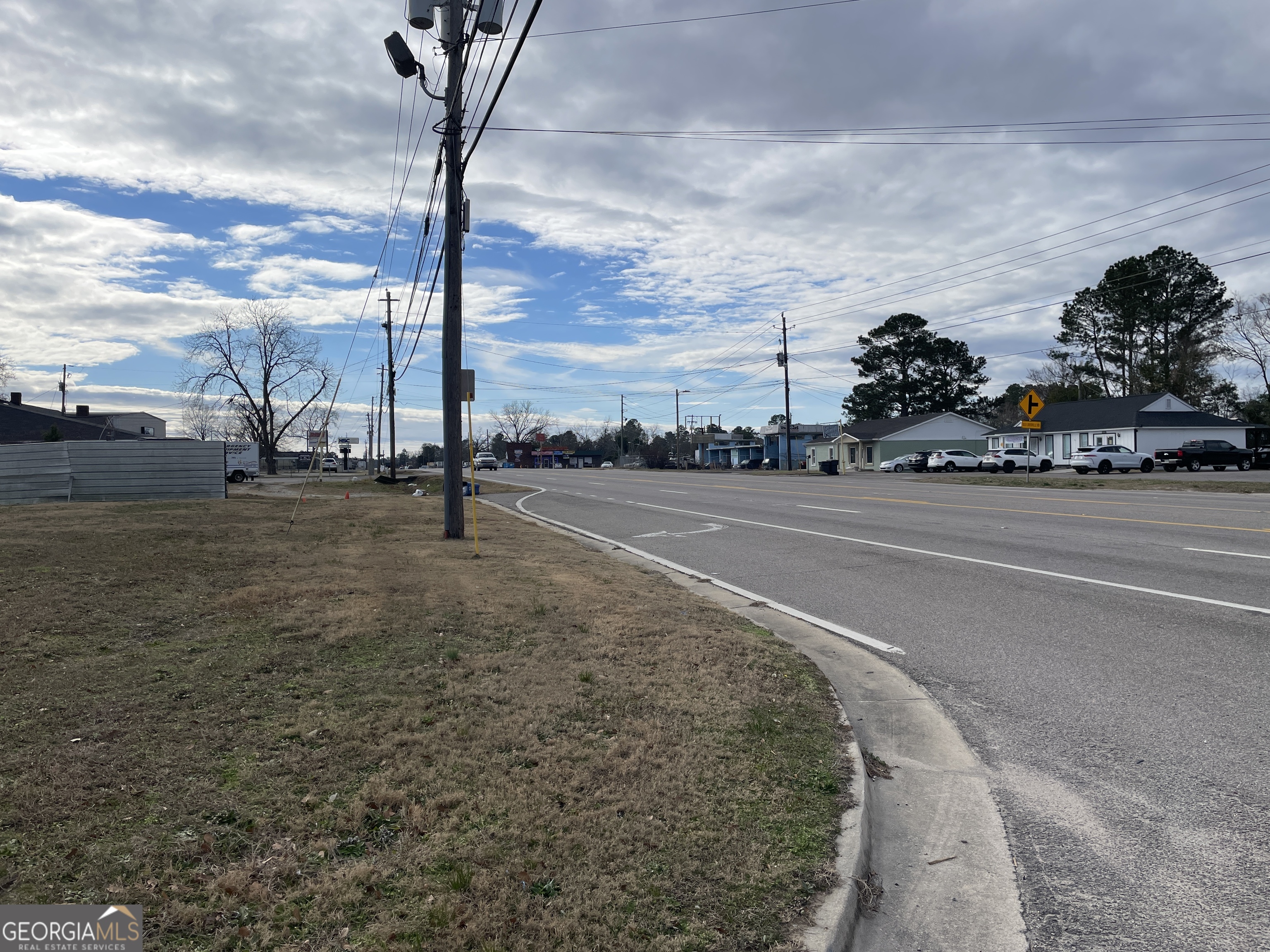 2702 Mike Padgett Highway Property Photo 18