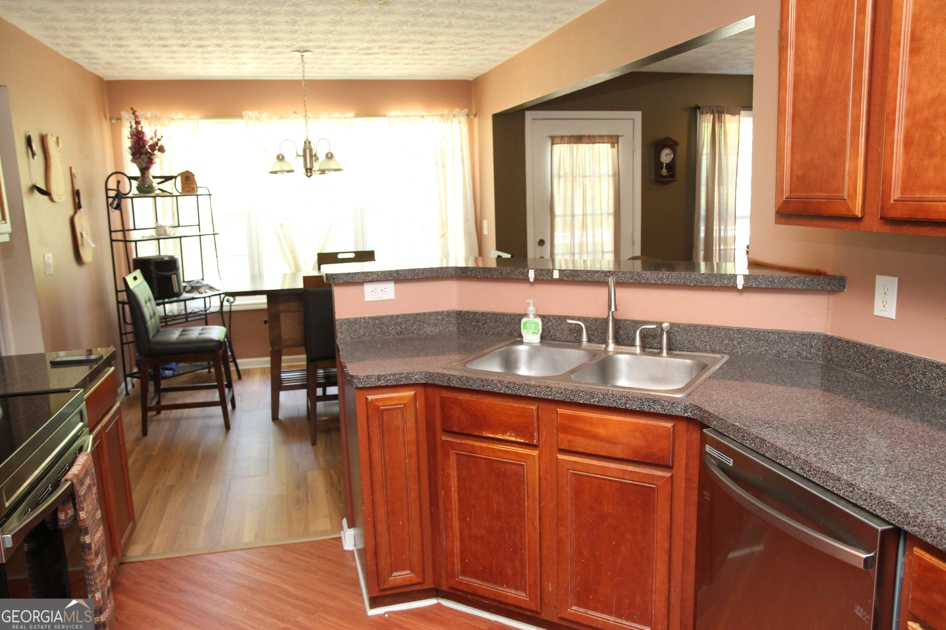 7270 Litany Court Property Photo 12