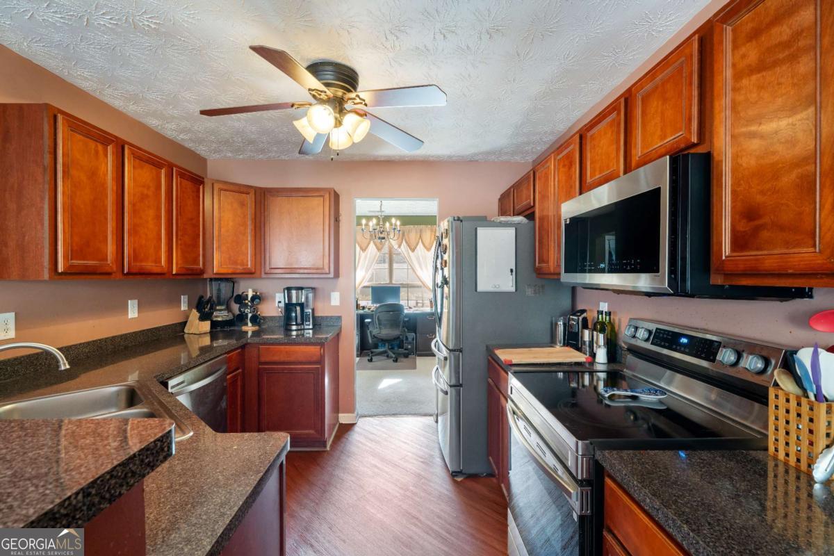 7270 Litany Court Property Photo 13