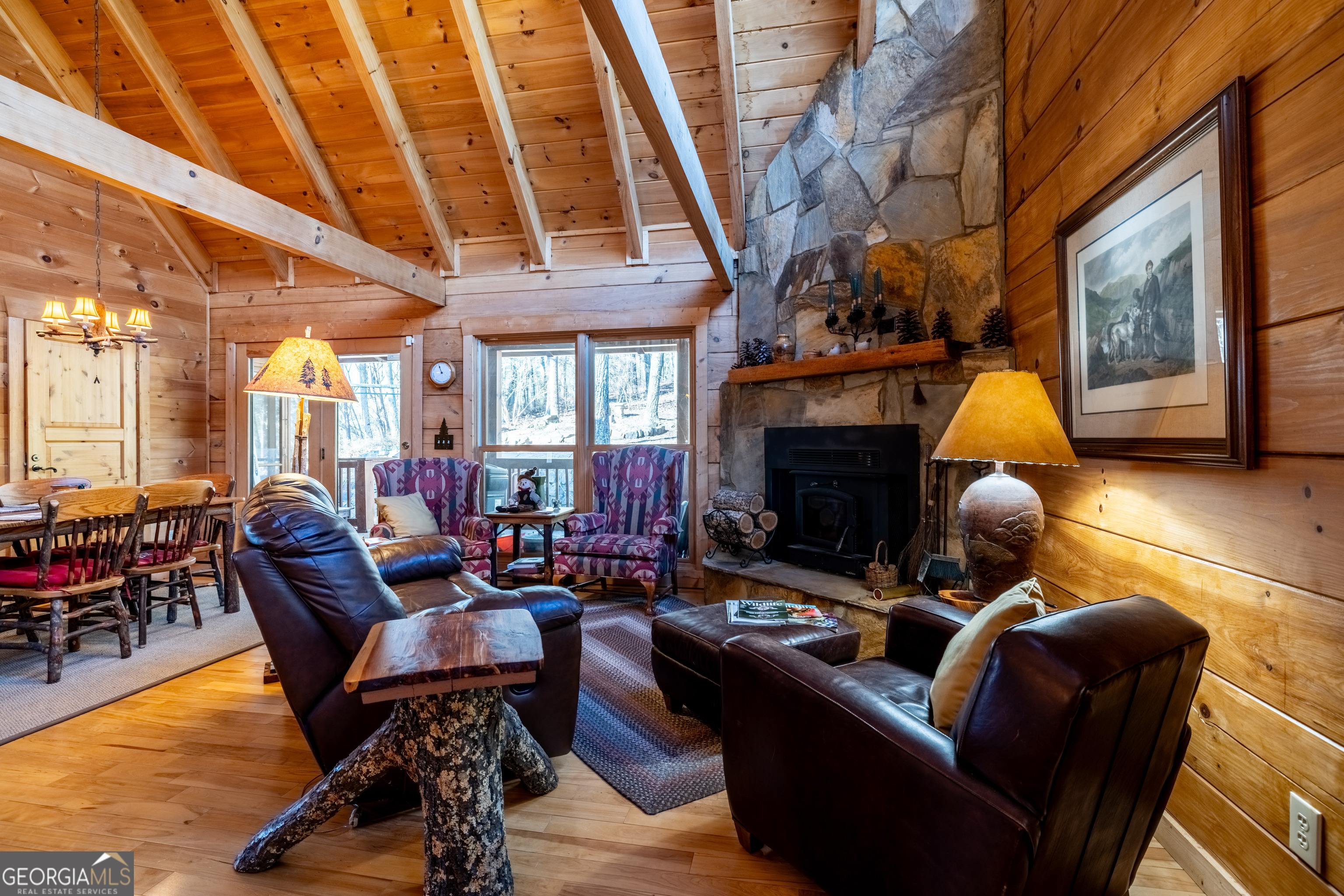2077 Big Texas Valley Property Photo 5