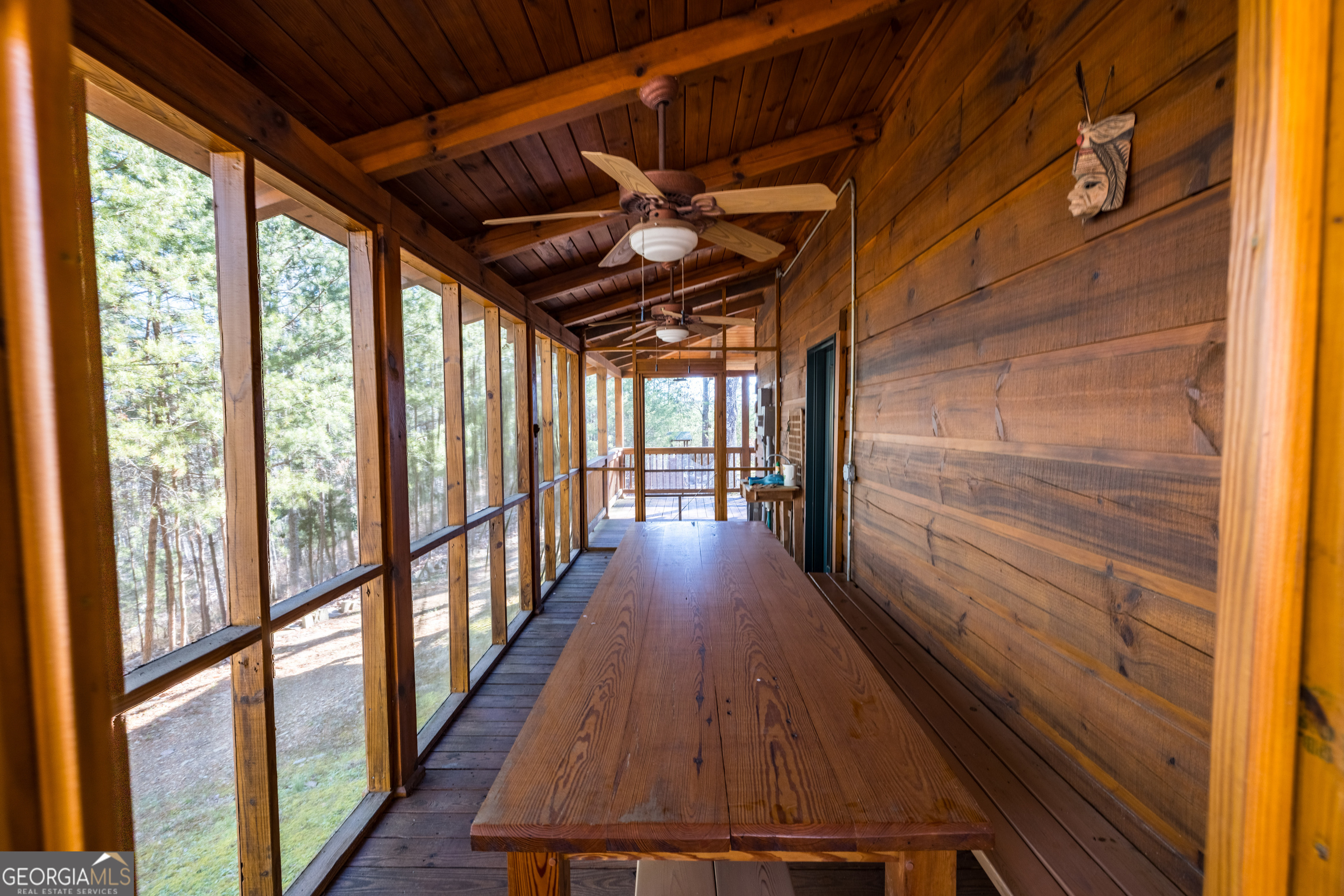 2077 Big Texas Valley Property Photo 9