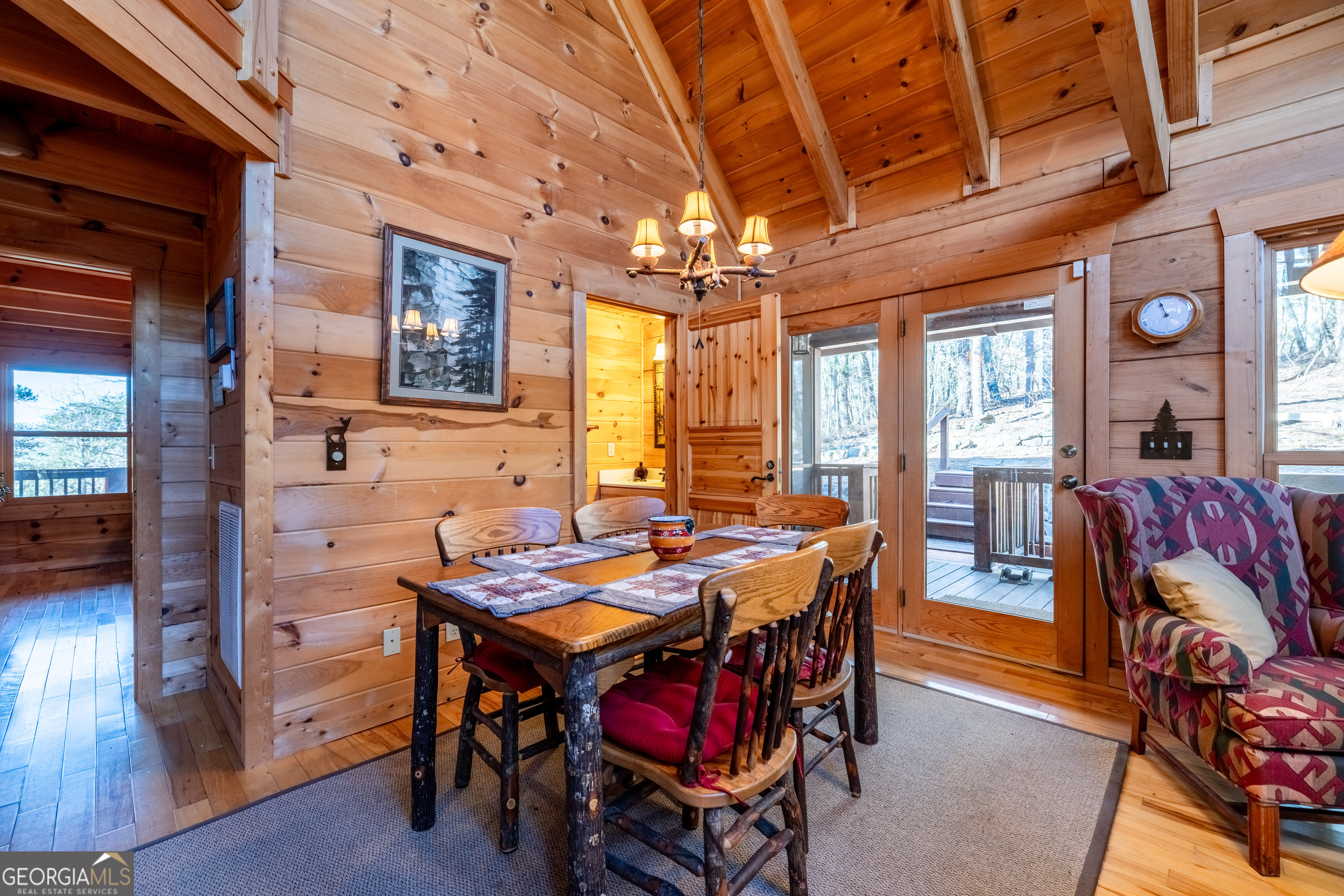 2077 Big Texas Valley Property Photo 10