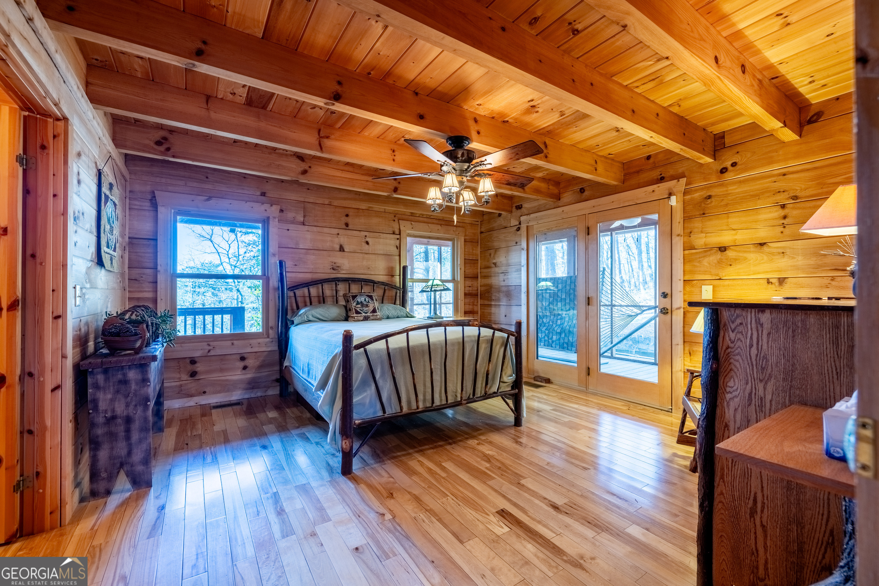 2077 Big Texas Valley Property Photo 11