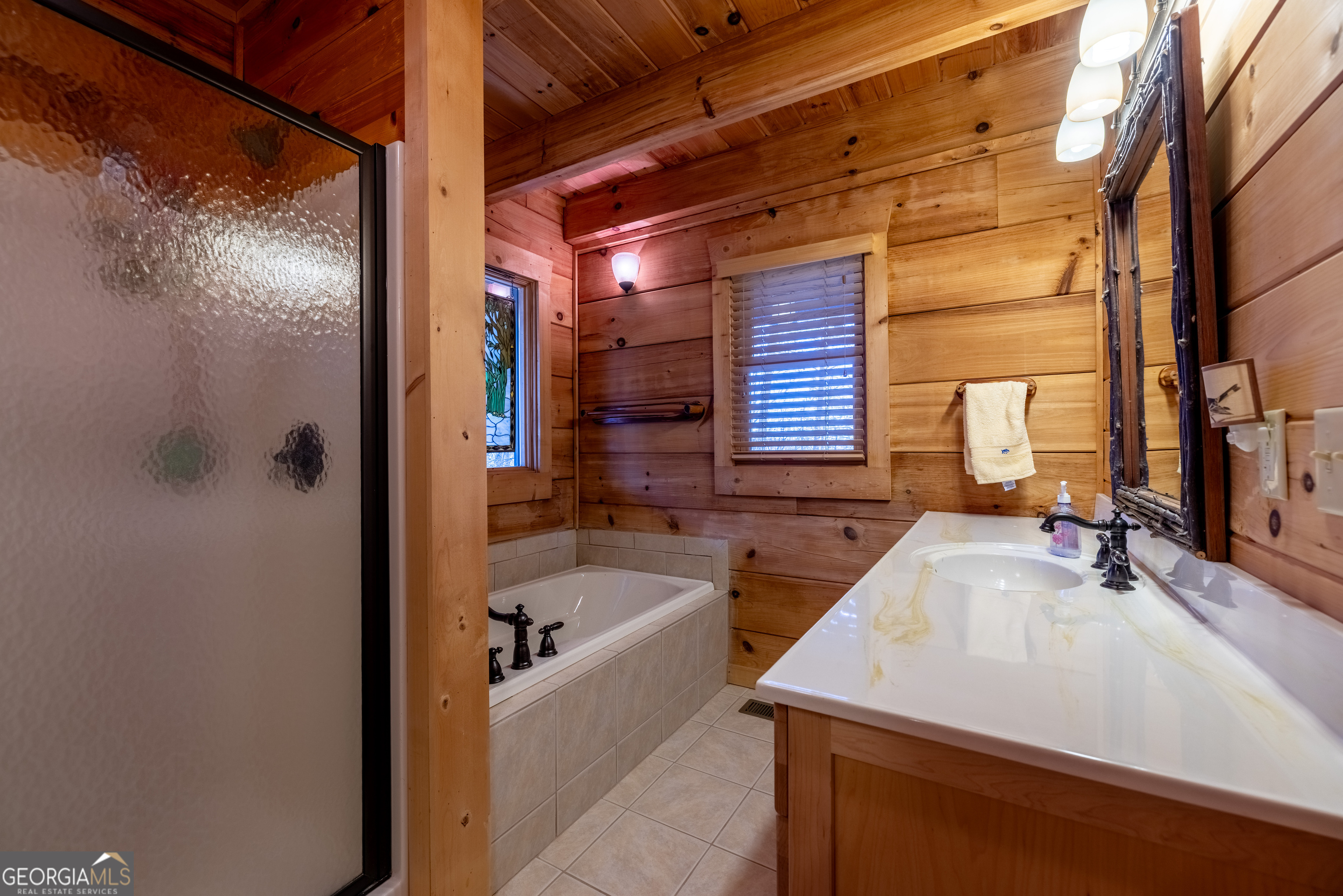 2077 Big Texas Valley Property Photo 17