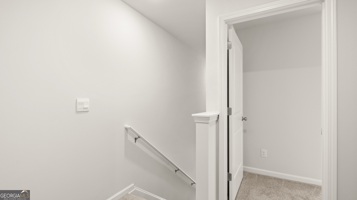 2004 Roseleigh Drive Property Photo 19