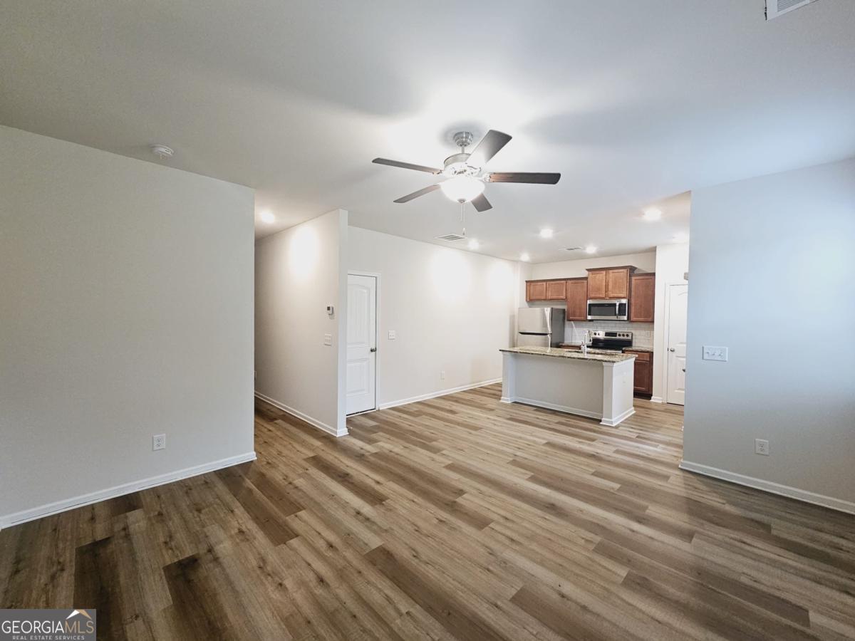 4942 Hillstone Drive Property Photo 6