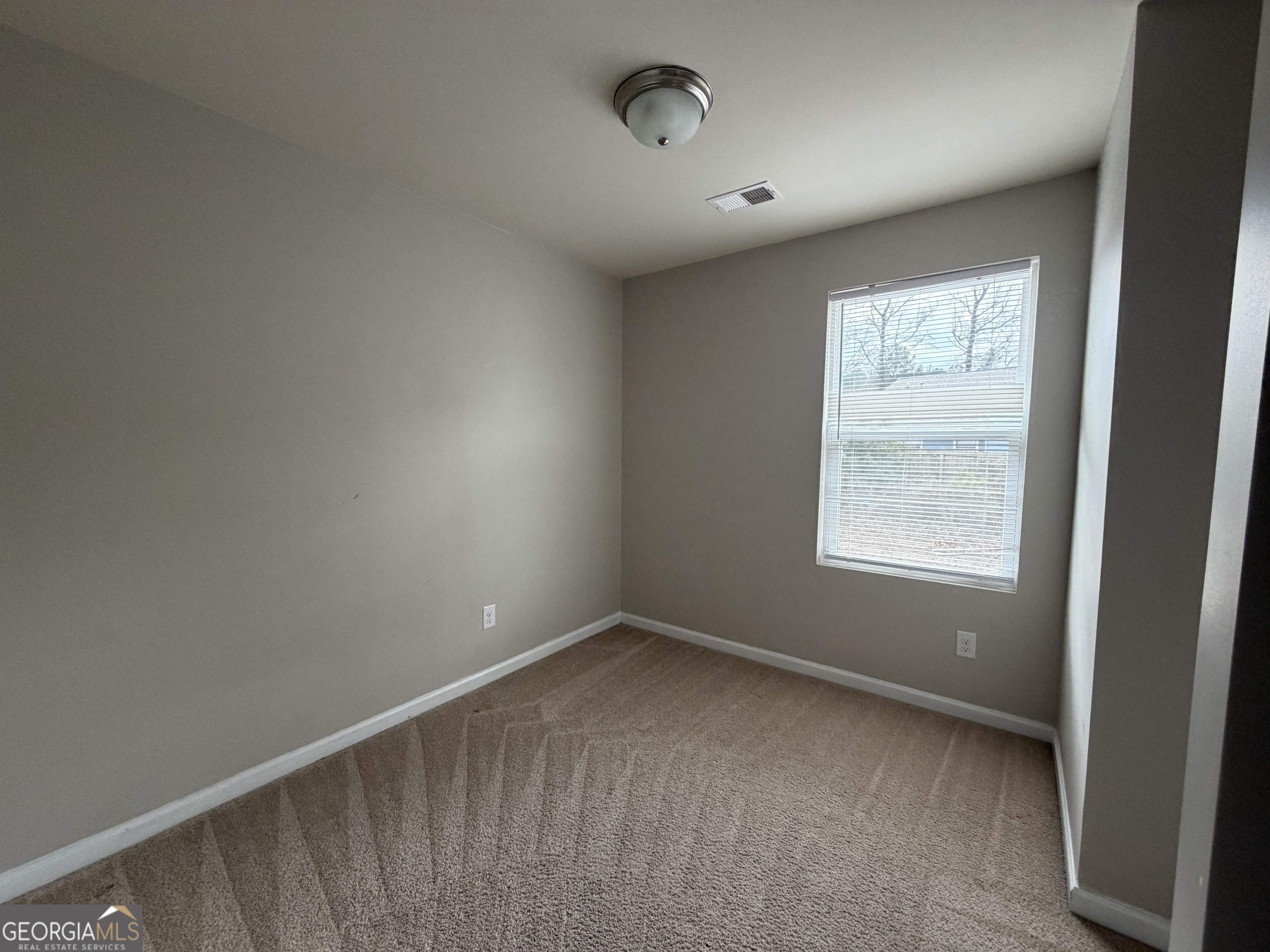 4010 Rambling Way Property Photo 11