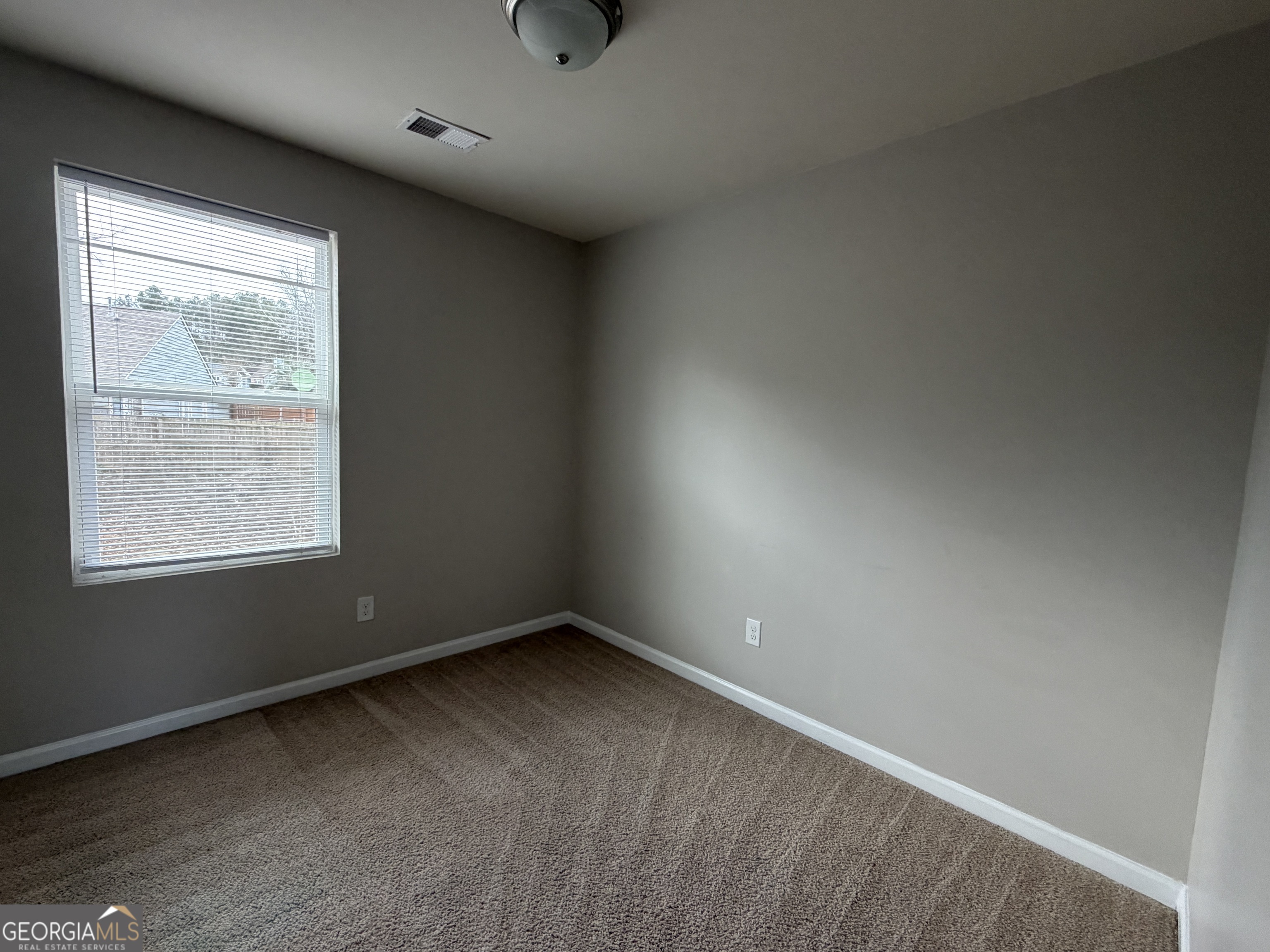 4010 Rambling Way Property Photo 14