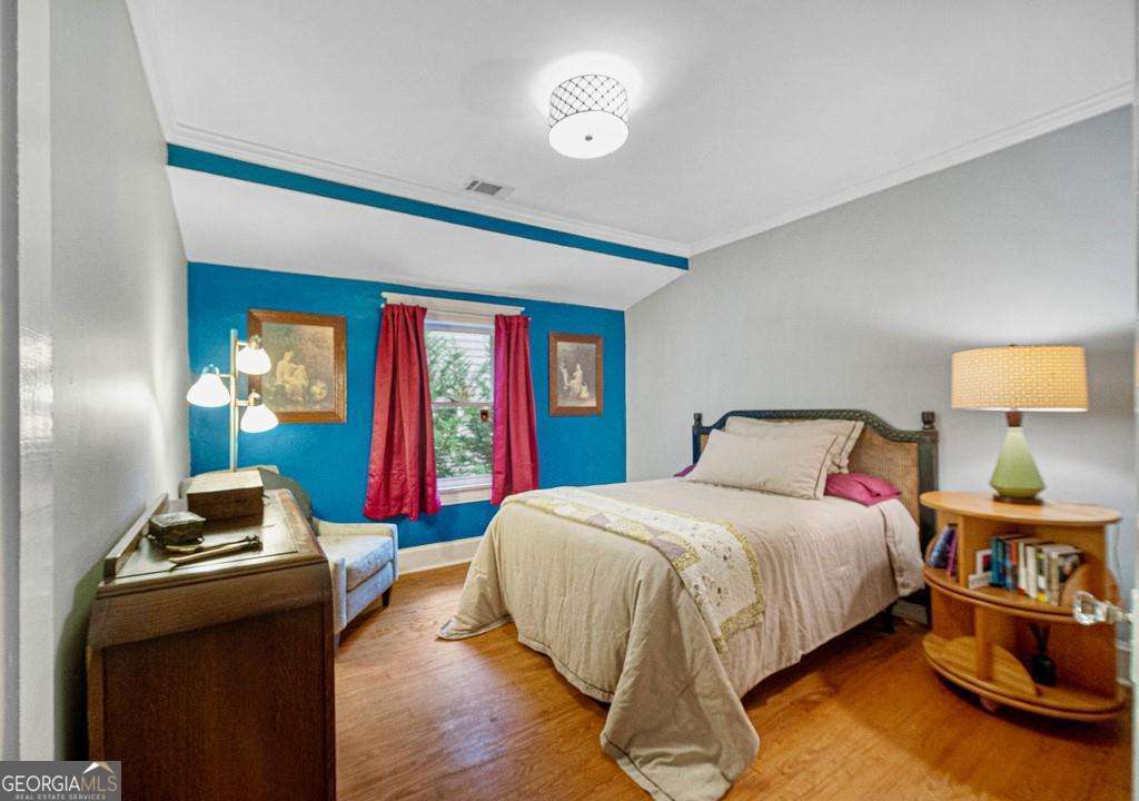 1677 Neely Avenue Property Photo 9