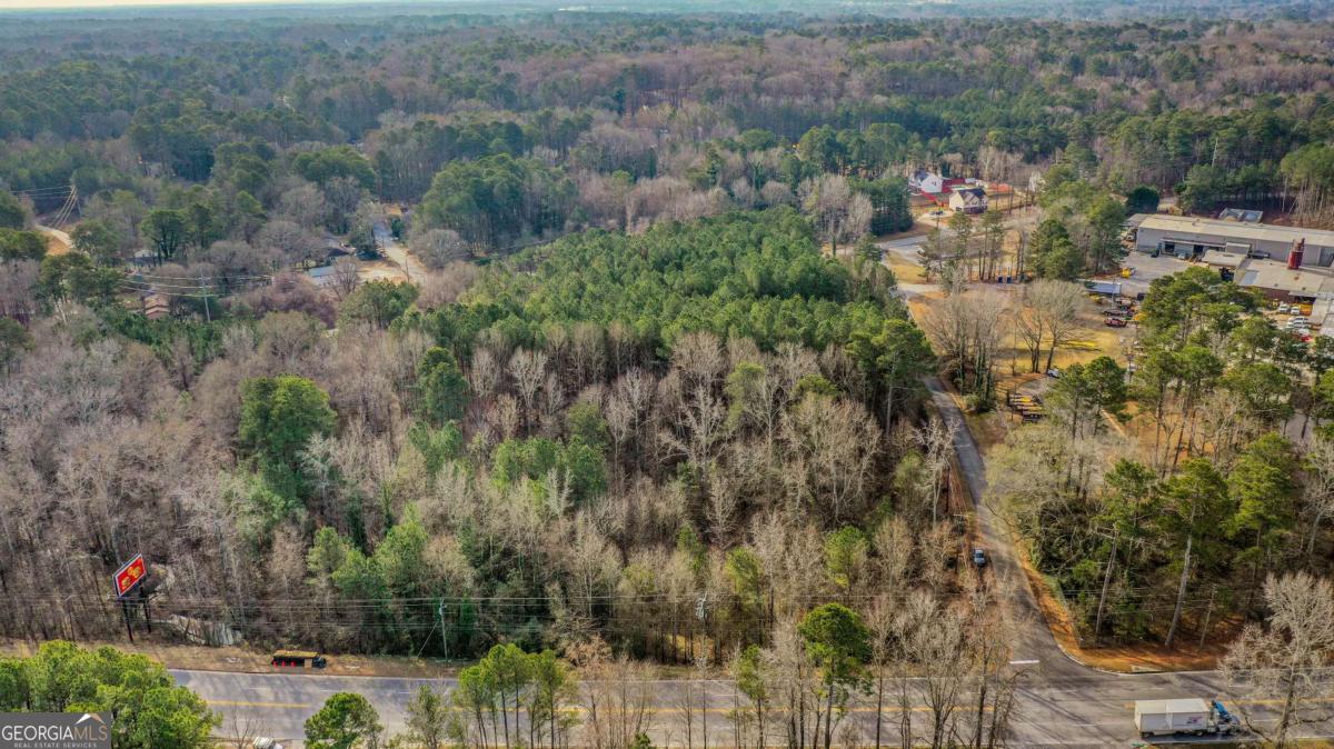 2105 Forest Parkway Property Photo 5
