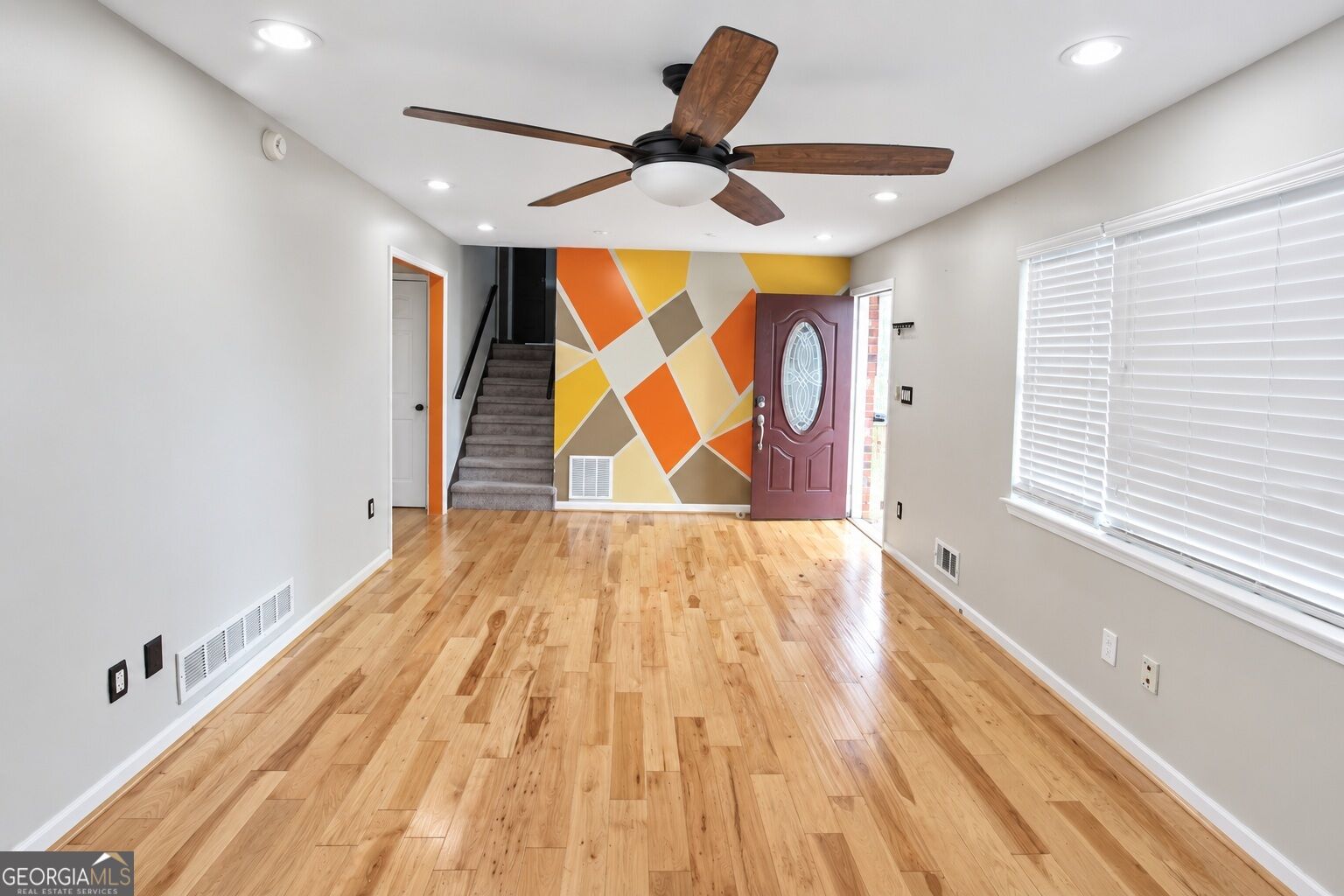 6566 Melandre Drive Property Photo 18