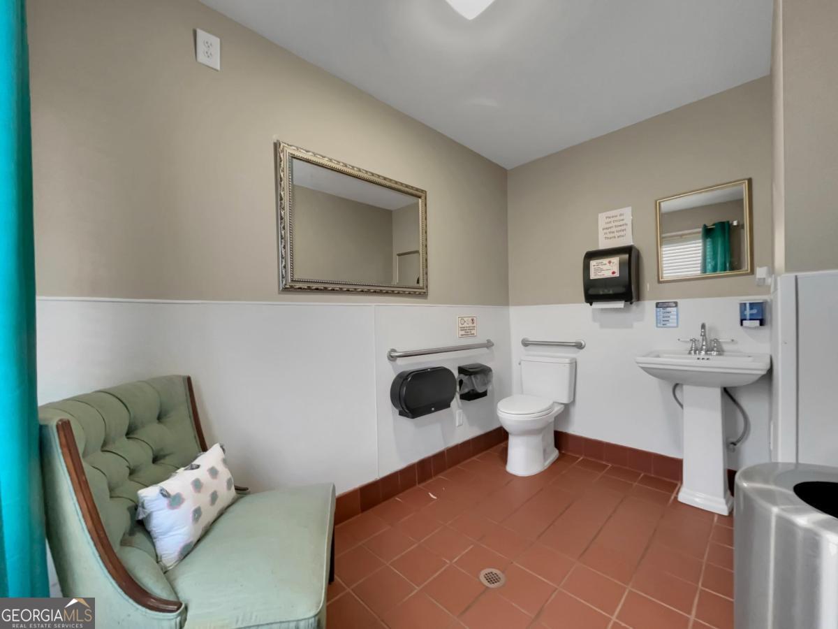 9 Callaway Drive Property Photo 24