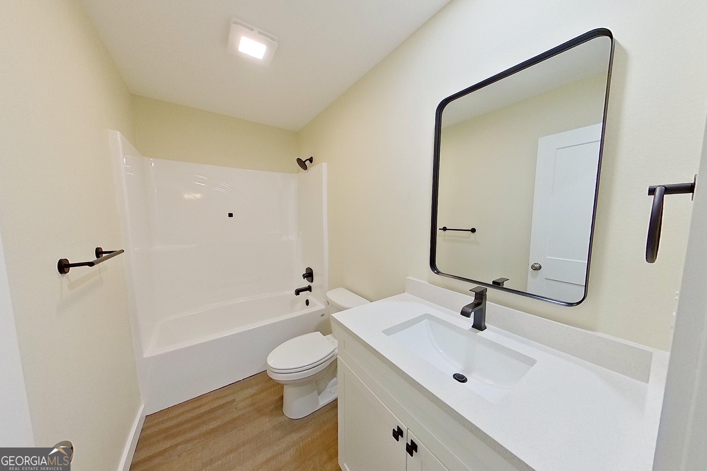 1021 11th Avenue Nw Property Photo 16