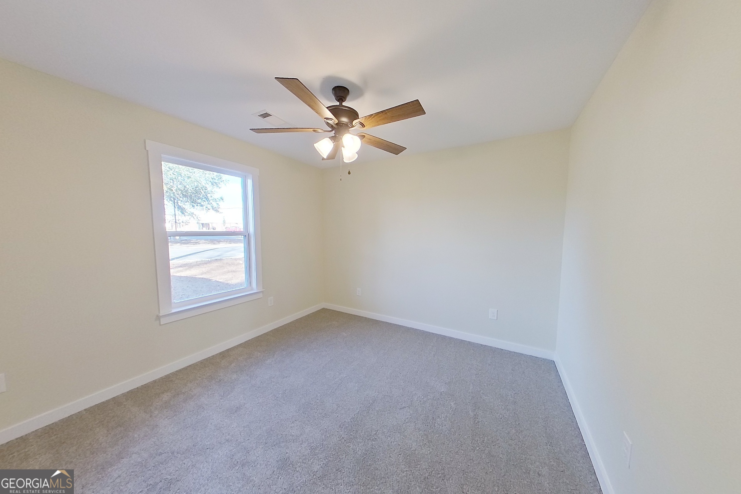 1021 11th Avenue Nw Property Photo 20