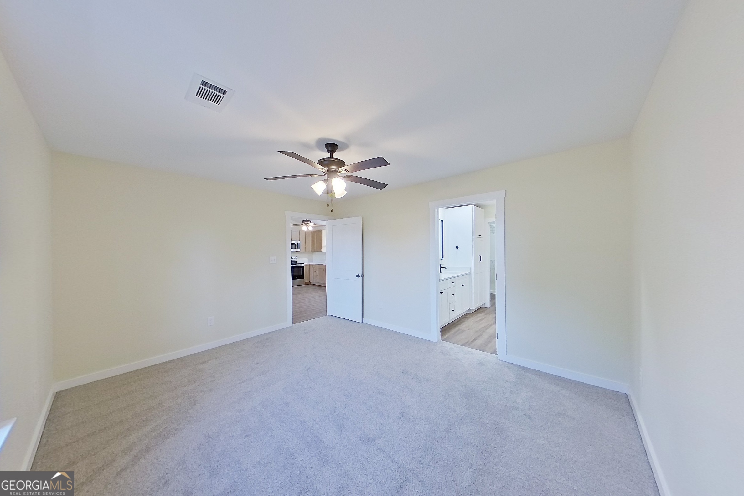 1021 11th Avenue Nw Property Photo 24