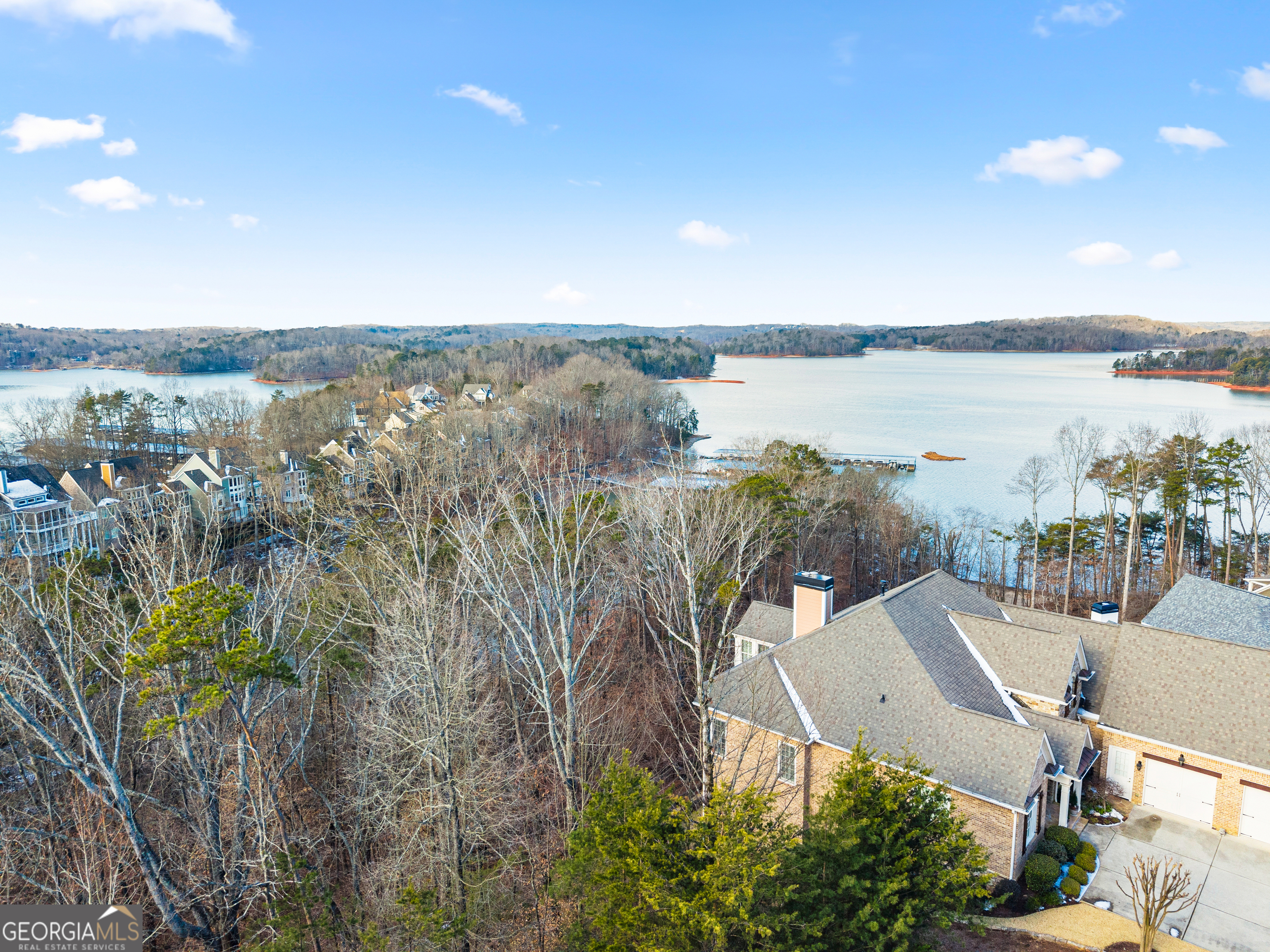3555 Water Front Drive Property Photo 9