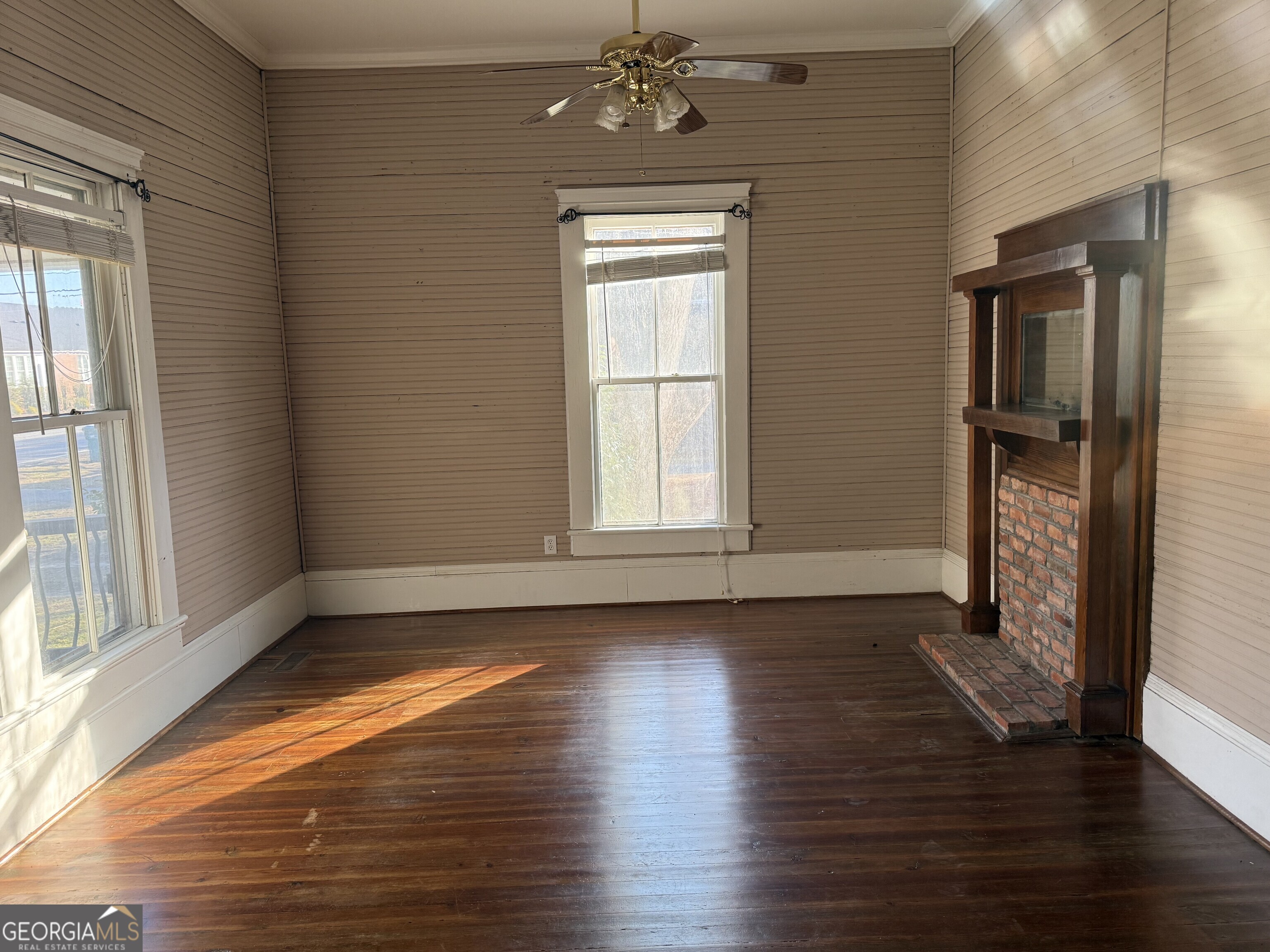 315 Pine Avenue Property Photo 12