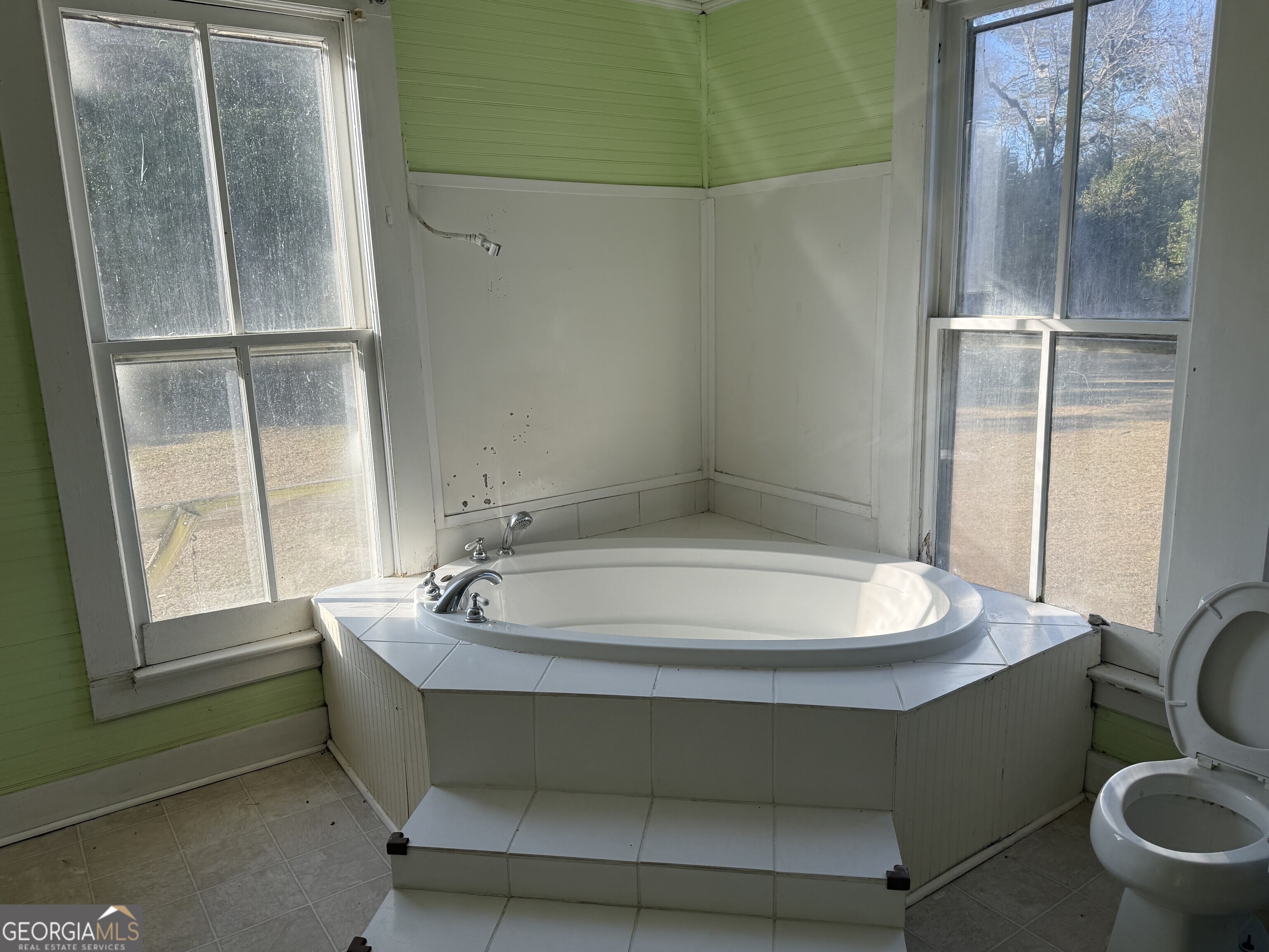315 Pine Avenue Property Photo 15