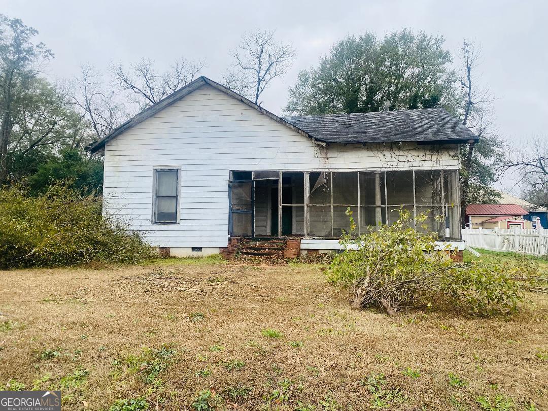 667 Alston Property Photo 1