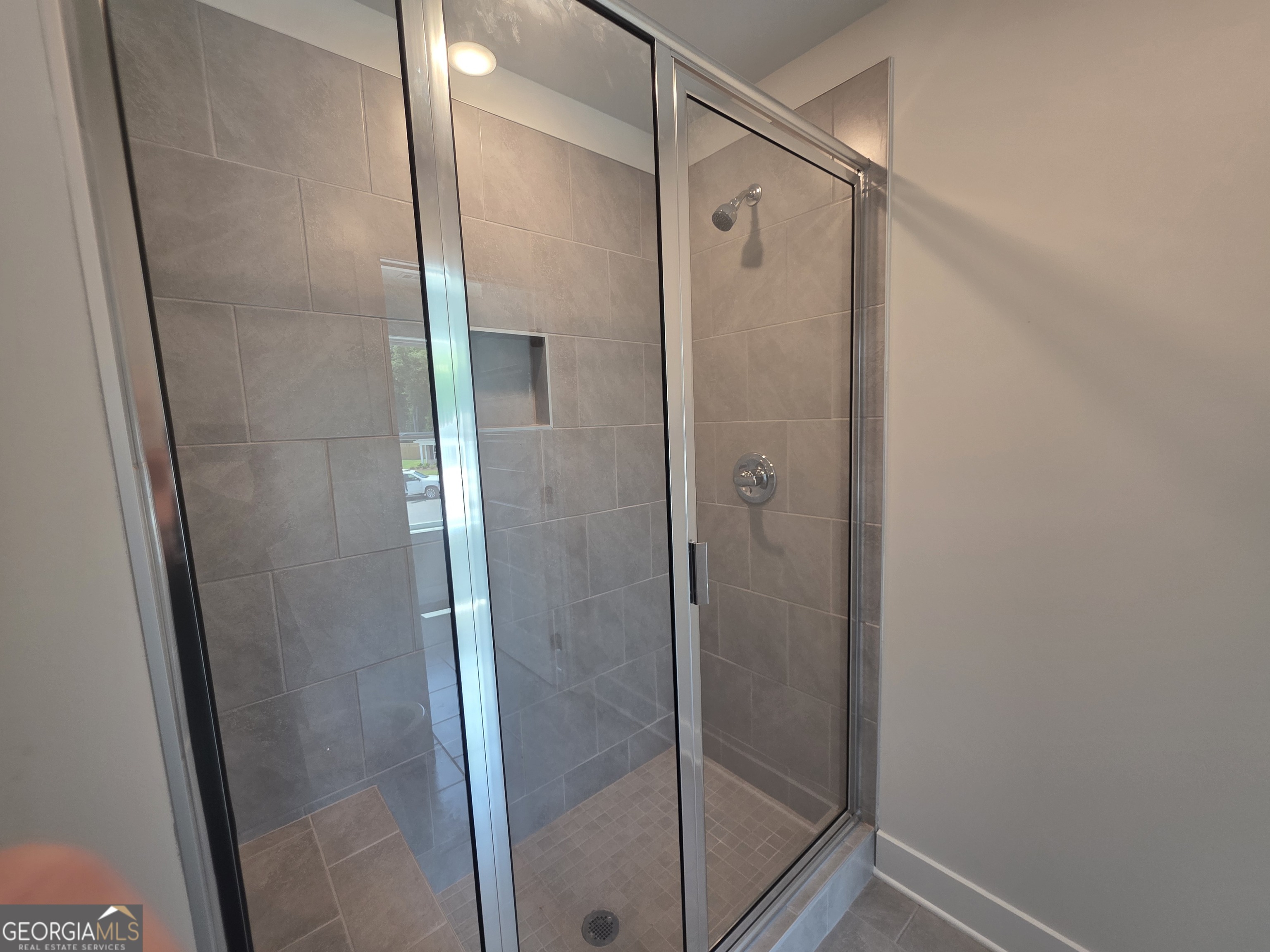 28 Vesta Court # 12 Property Photo 12