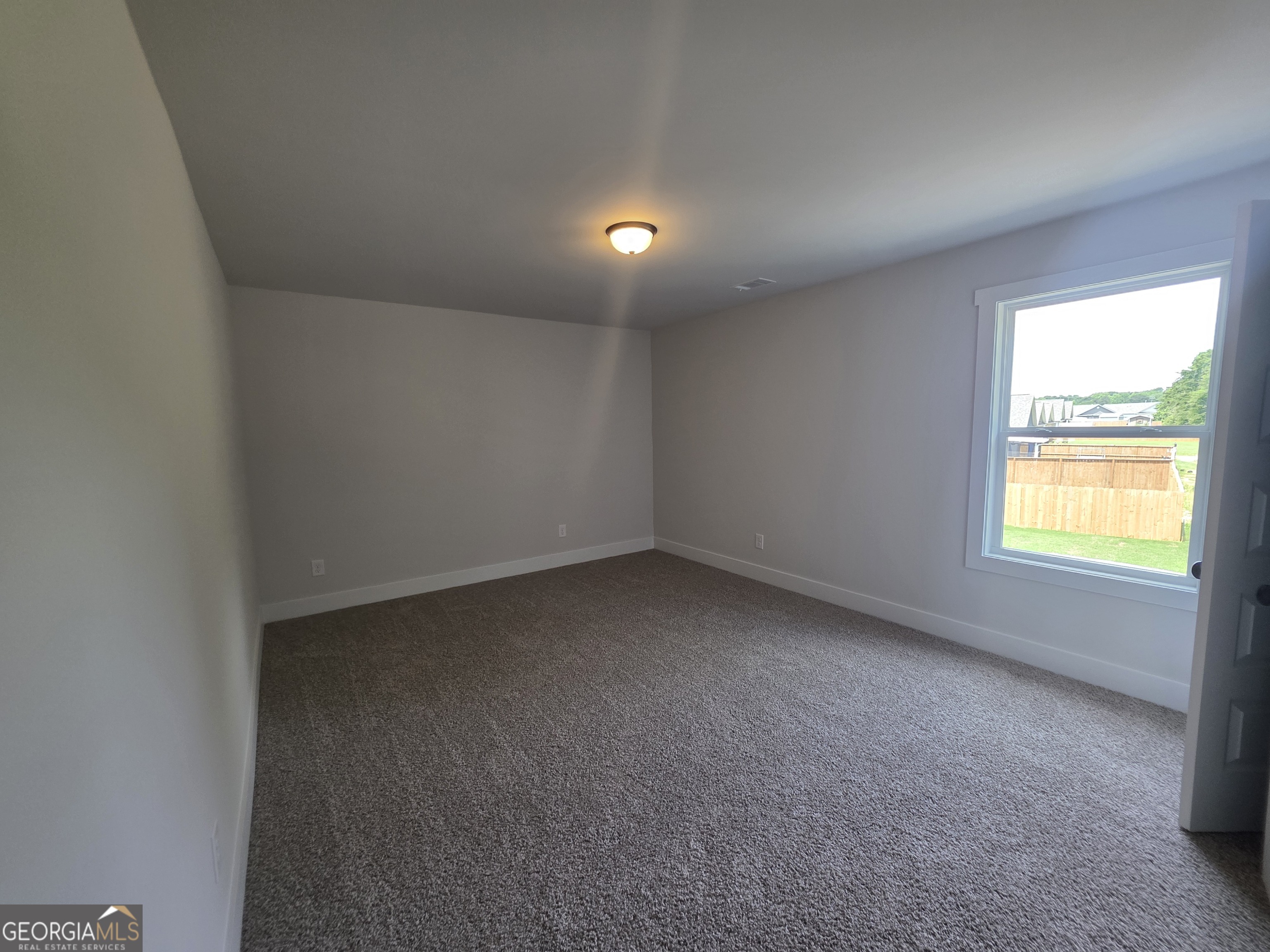 28 Vesta Court # 12 Property Photo 14