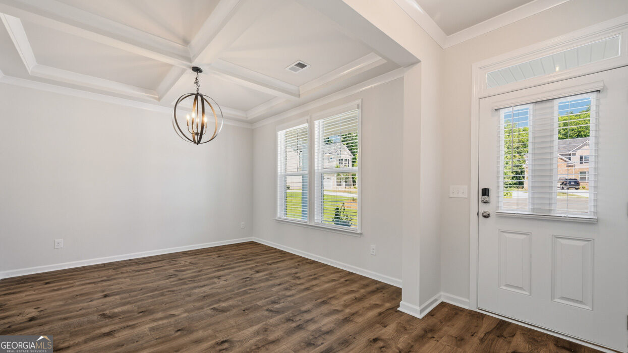 1907 Endress Circle Property Photo 4