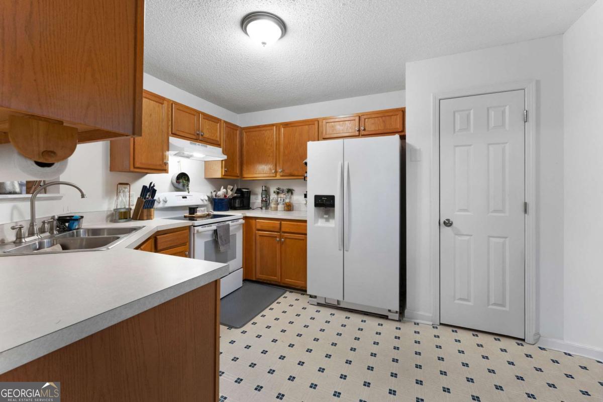 131 Benjamin Drive Property Photo 8