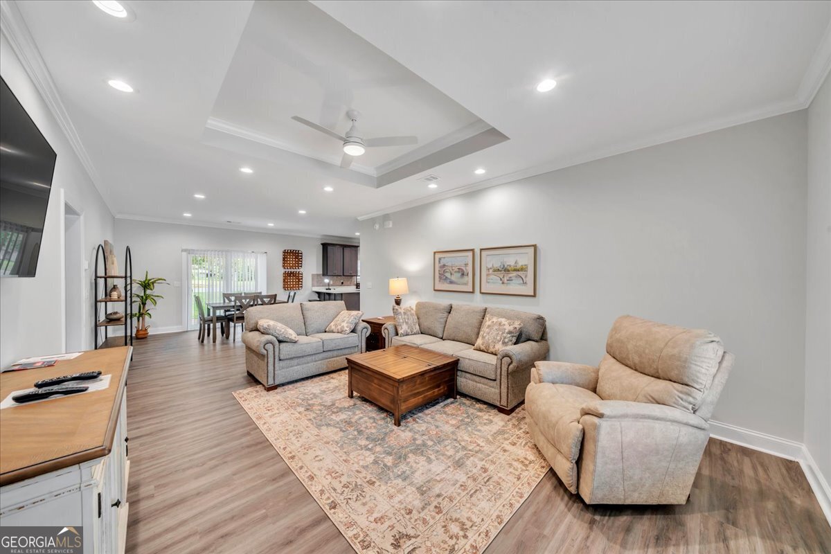 1322 Fourth Street Property Photo 3