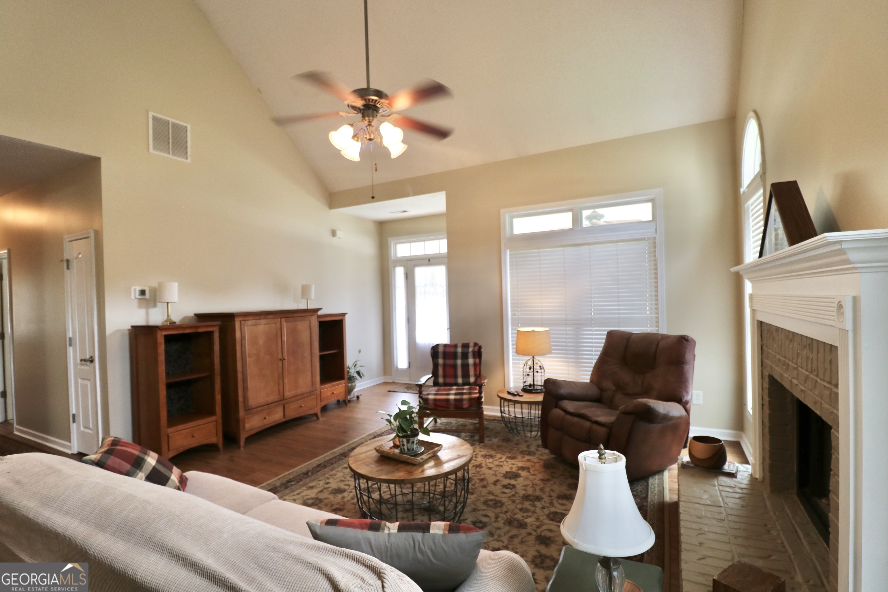 190 Roundtree Way Property Photo 16