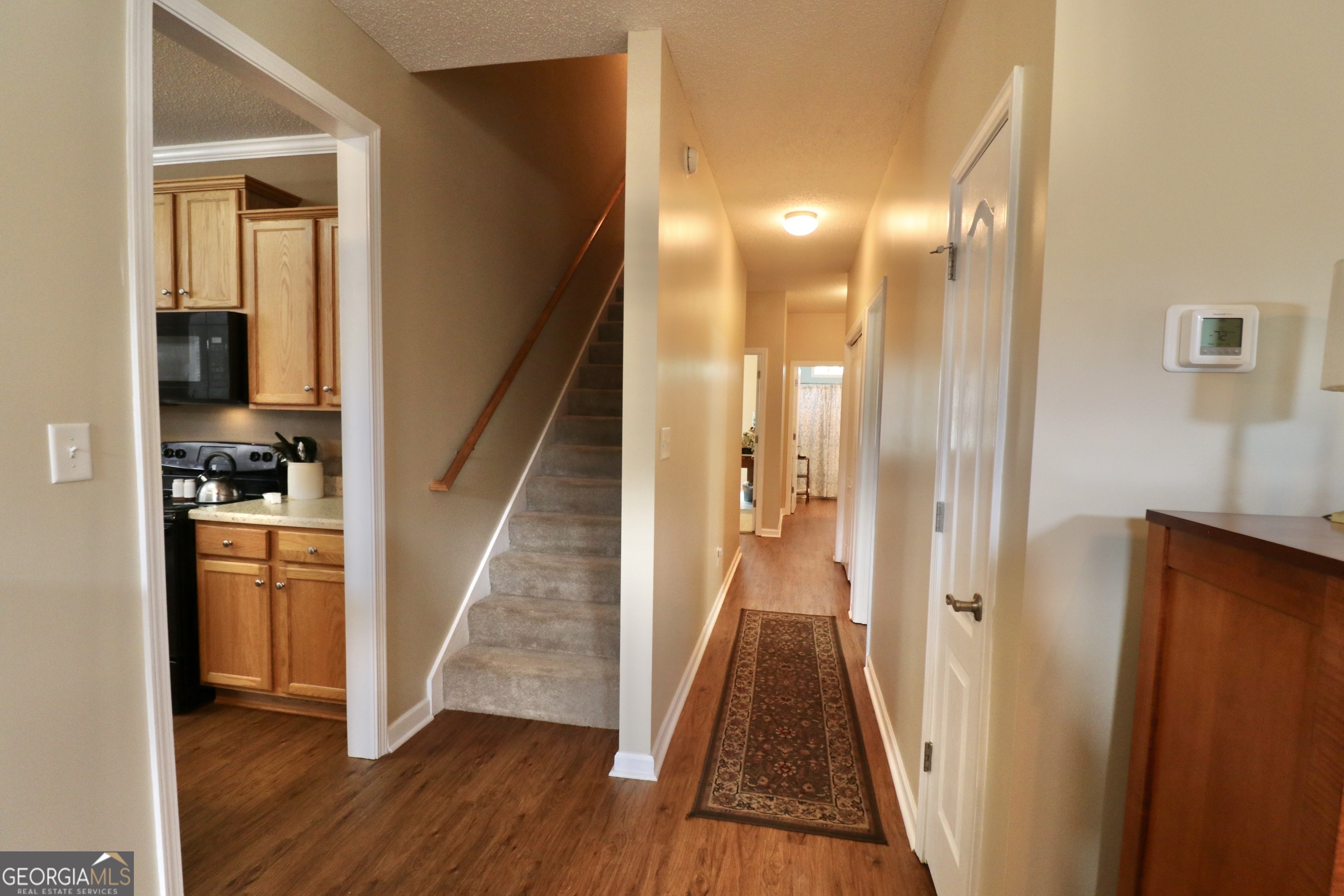 190 Roundtree Way Property Photo 31