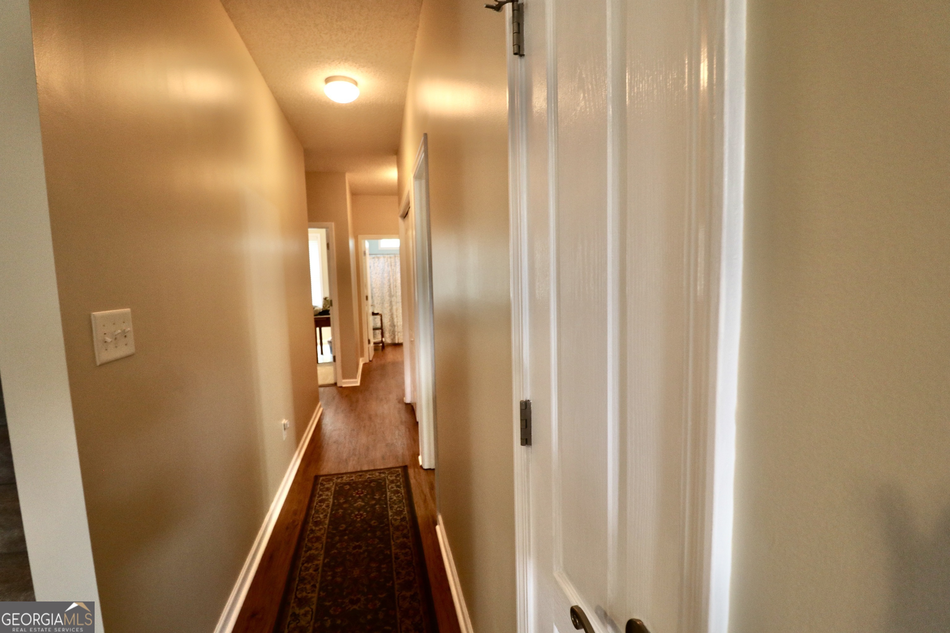 190 Roundtree Way Property Photo 40