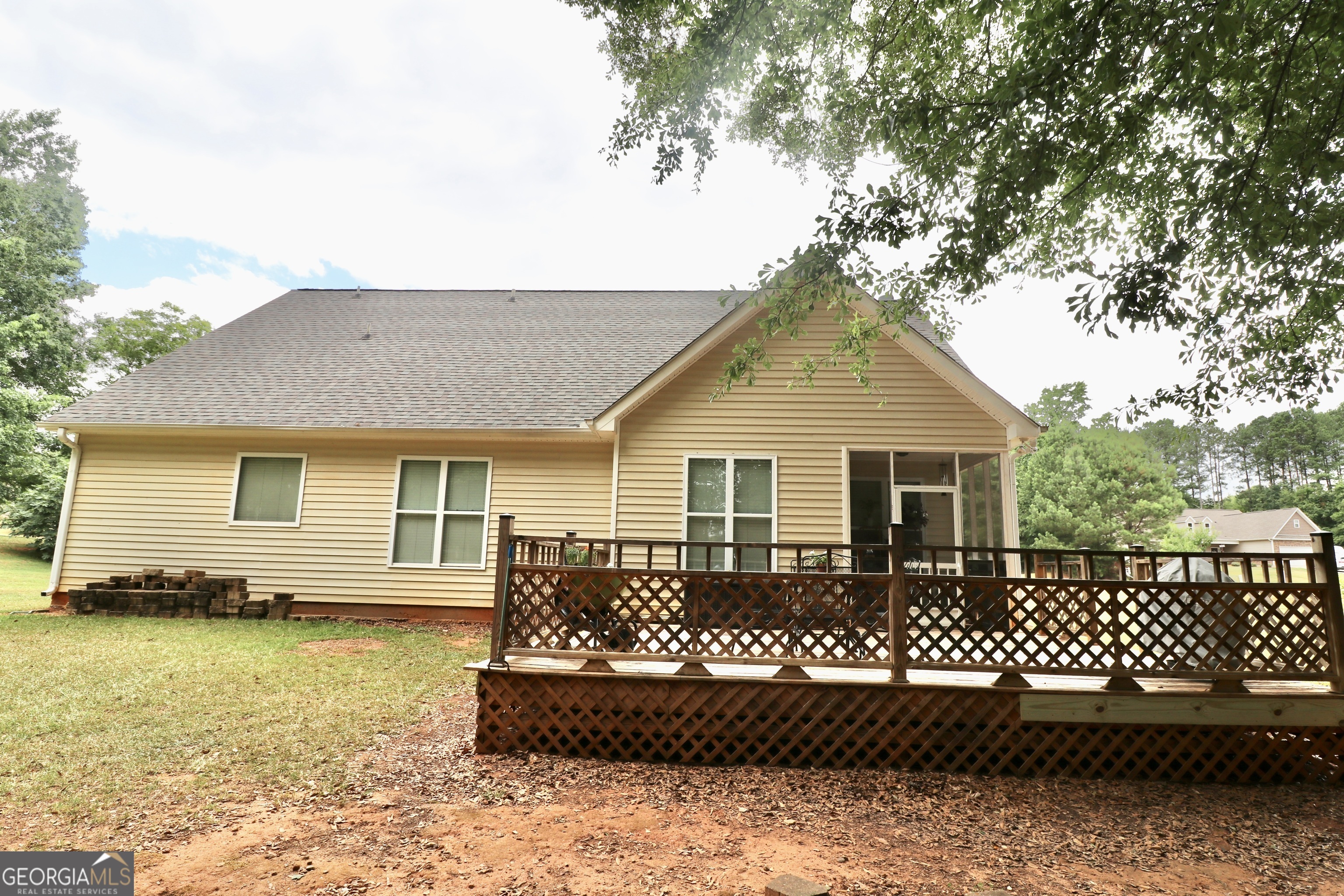 190 Roundtree Way Property Photo 62