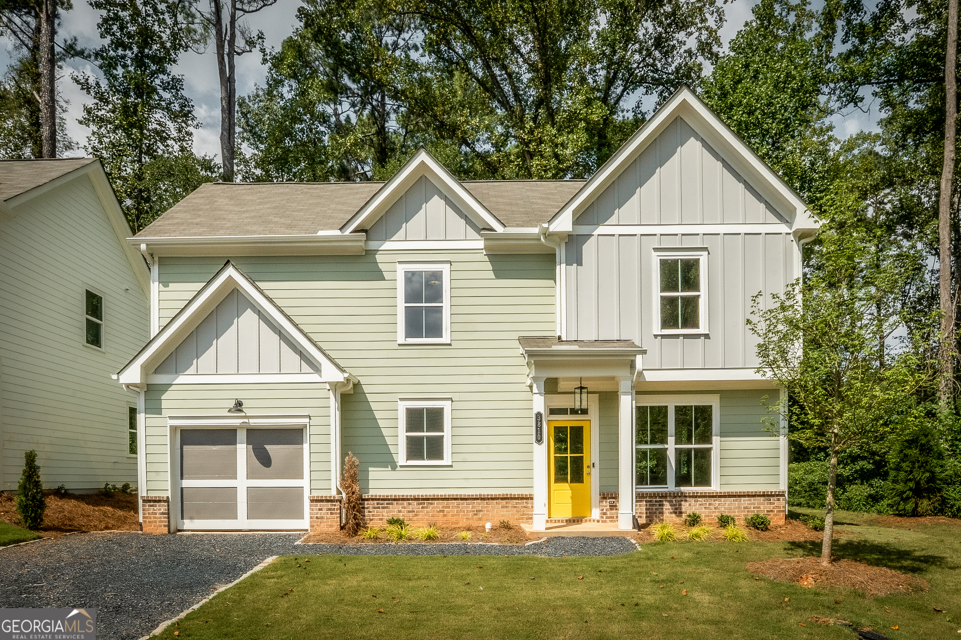 3810 Cottage Circle Property Photo 1
