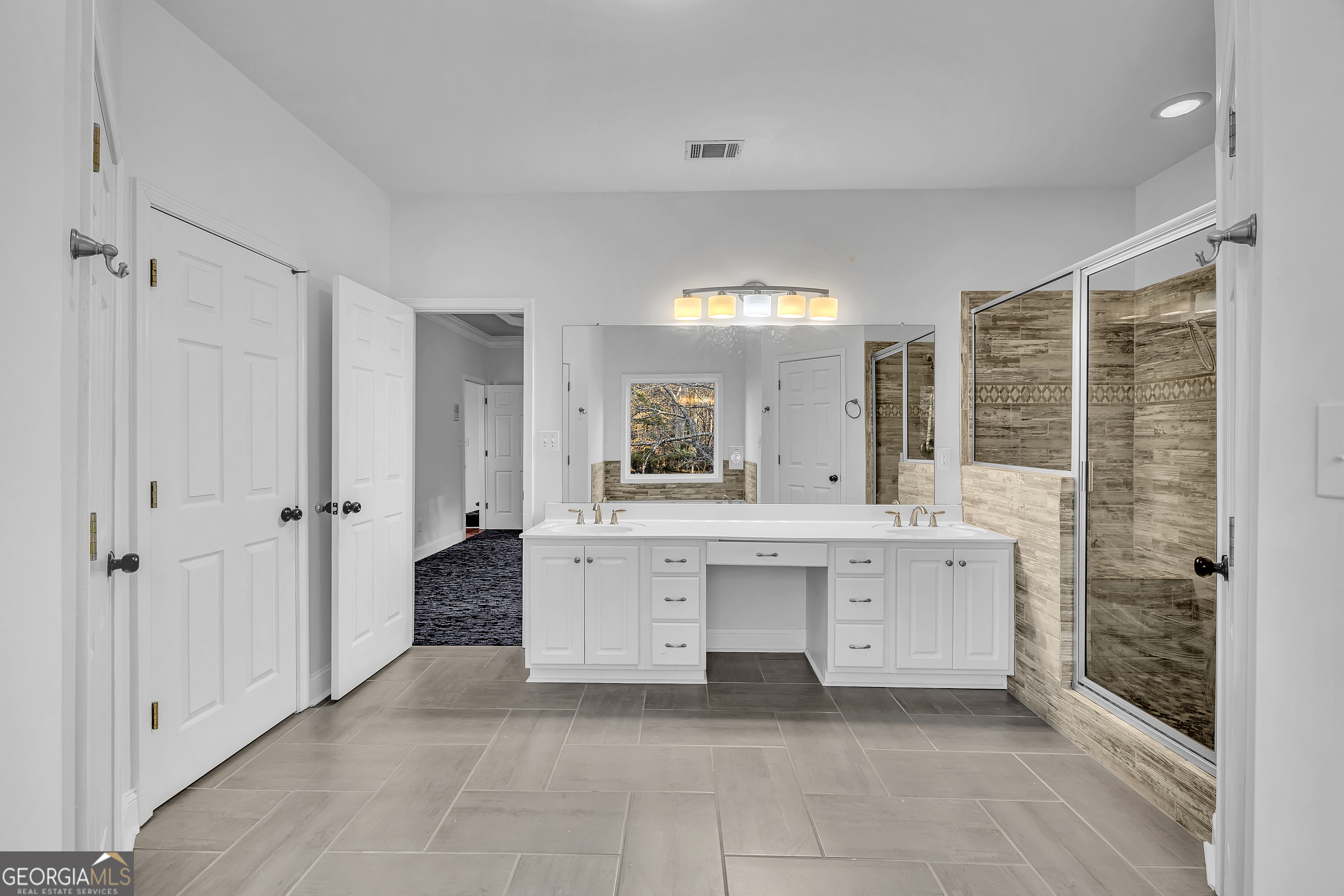 1064 Crown River Parkway Property Photo 23