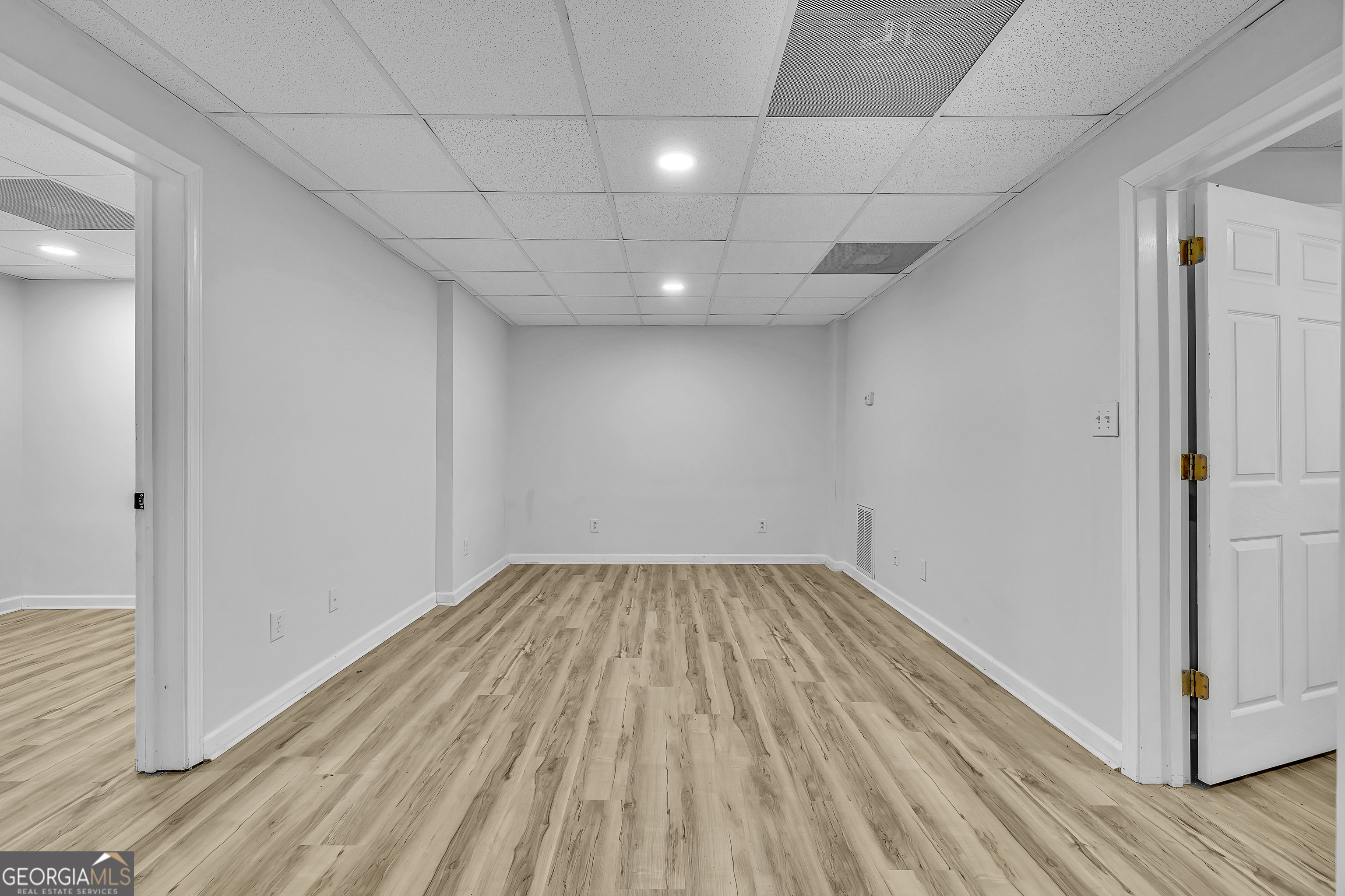 1064 Crown River Parkway Property Photo 37