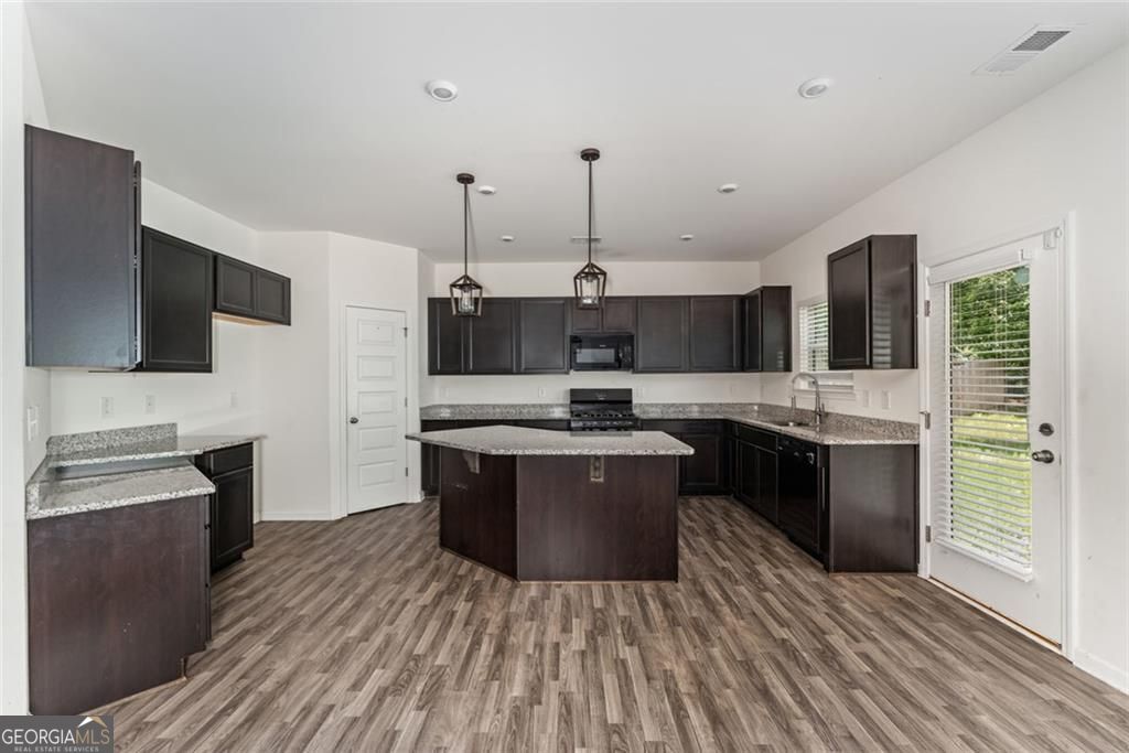 1435 Beckett Drive Property Photo 13