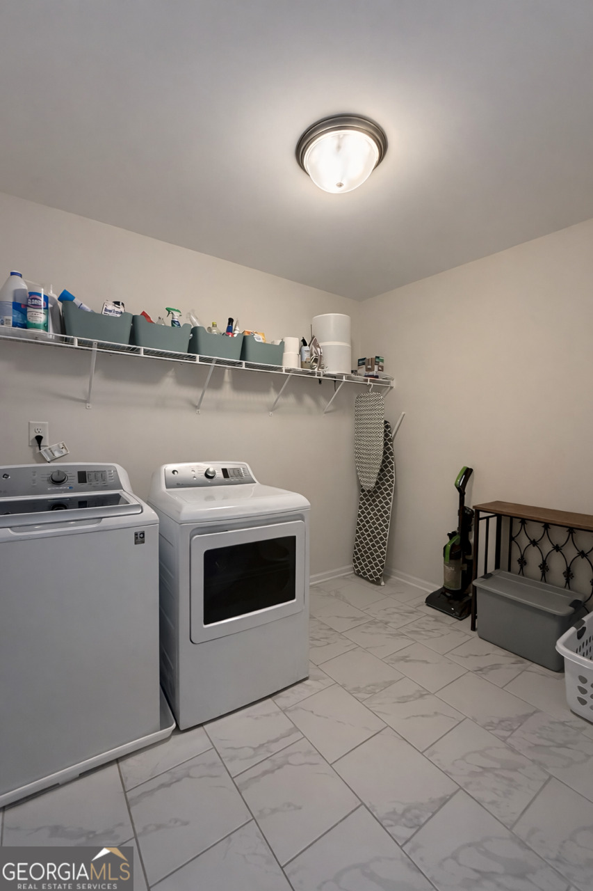 4355 Cornwall Drive Property Photo 20