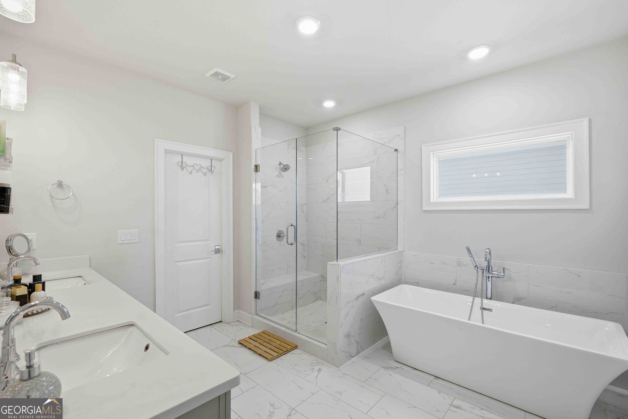 303 Mcdaniel Place Property Photo 28